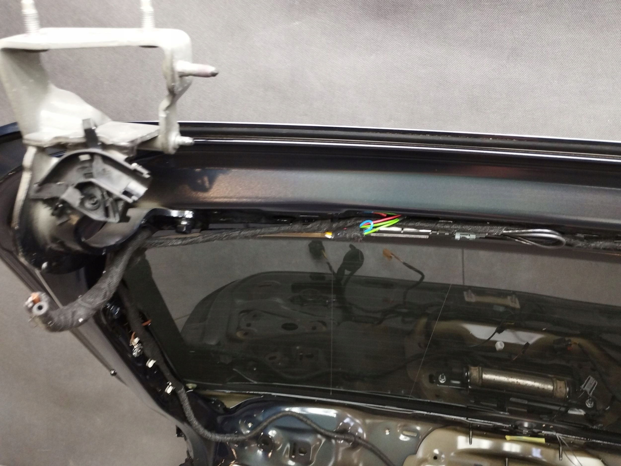 Audi A6 Allroad C8 boot door window LX5B KOMBI