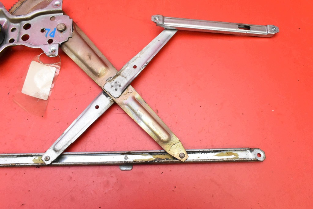 window regulator left front EU 83460-81A10 SUZUKI JIMNY 3 III 98-05