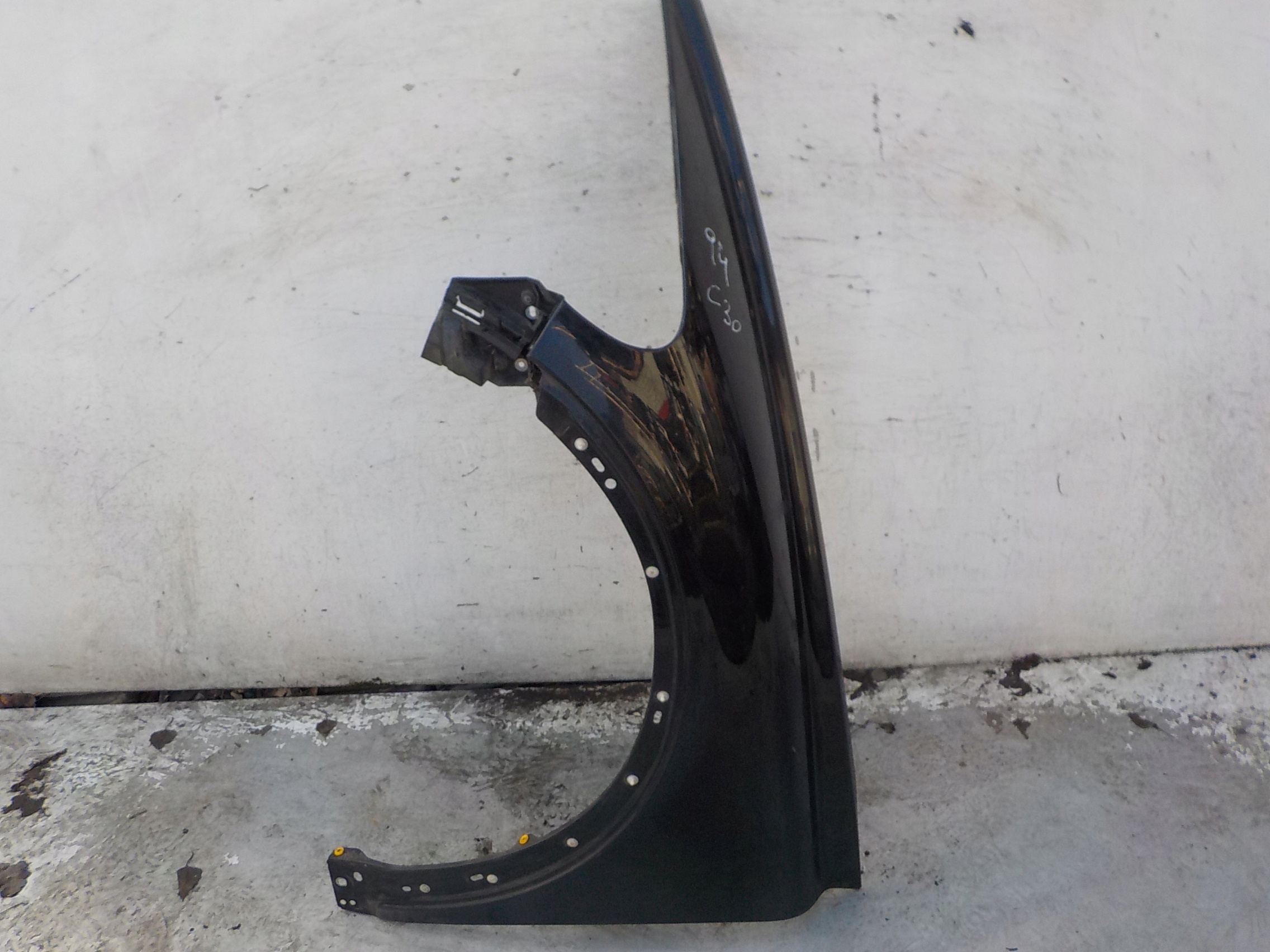 94 VOLVO C30 fender left front front