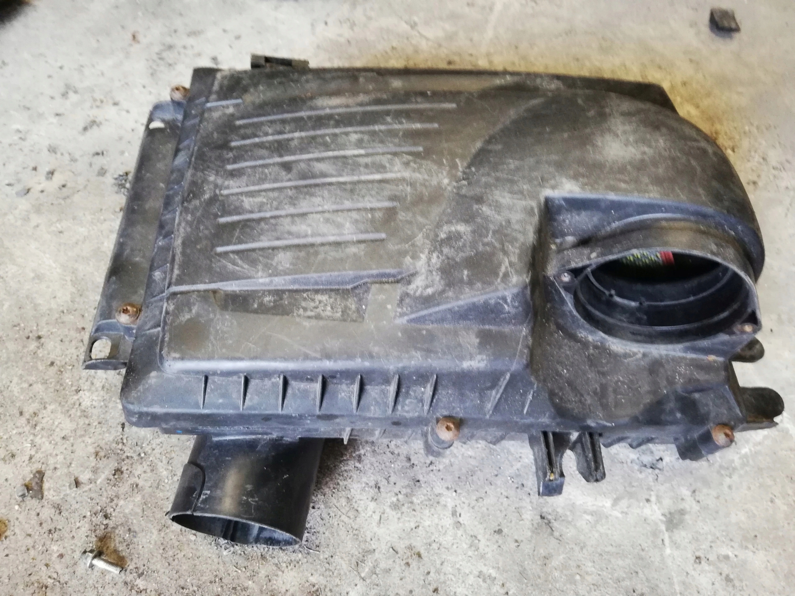 Gehäuse filter luft RENAULT MASTER MOVANO 3.0