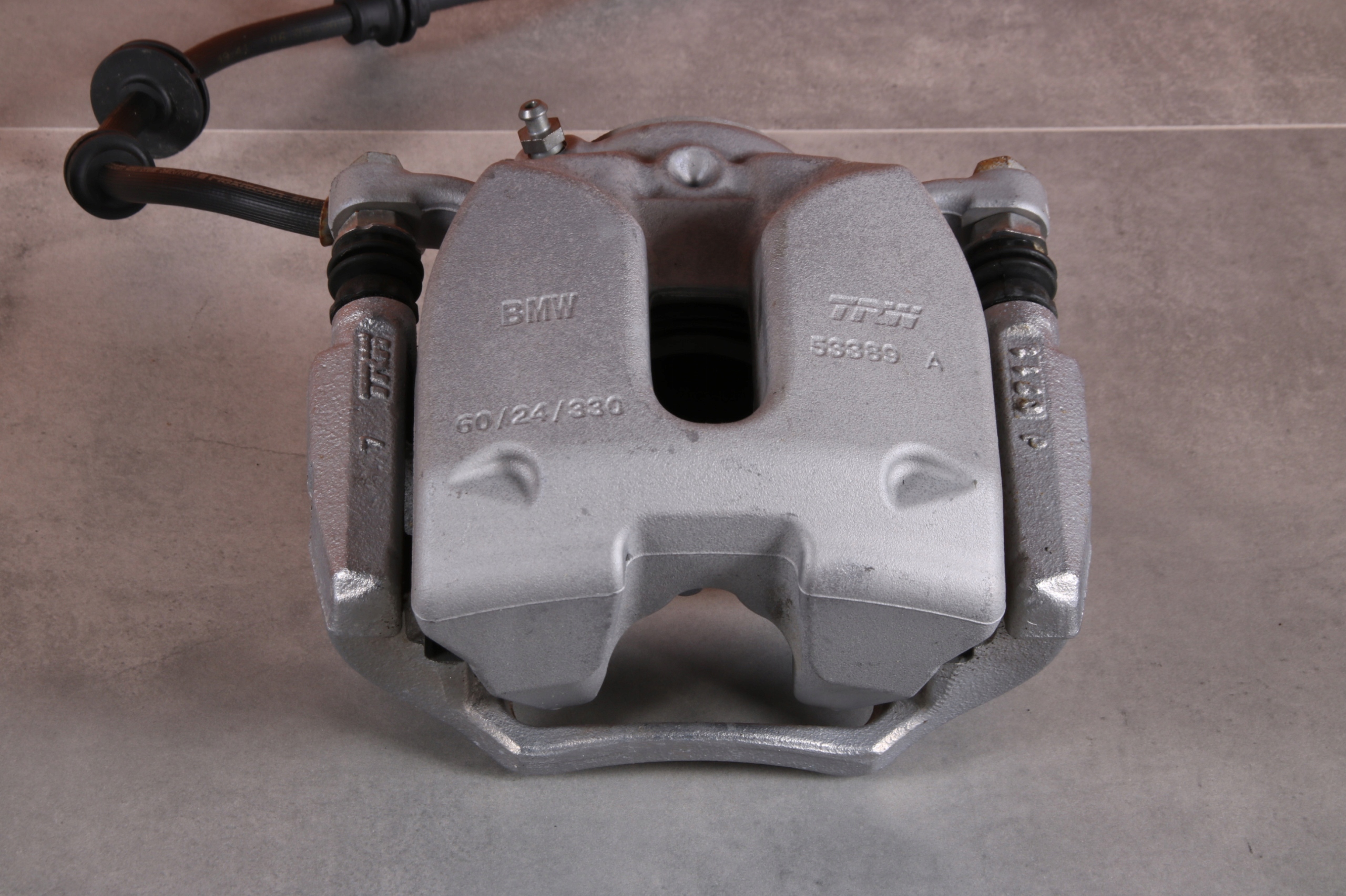 BMW G30 G31 caliper brake left front front 6872799 60/24/330 20 km !!!