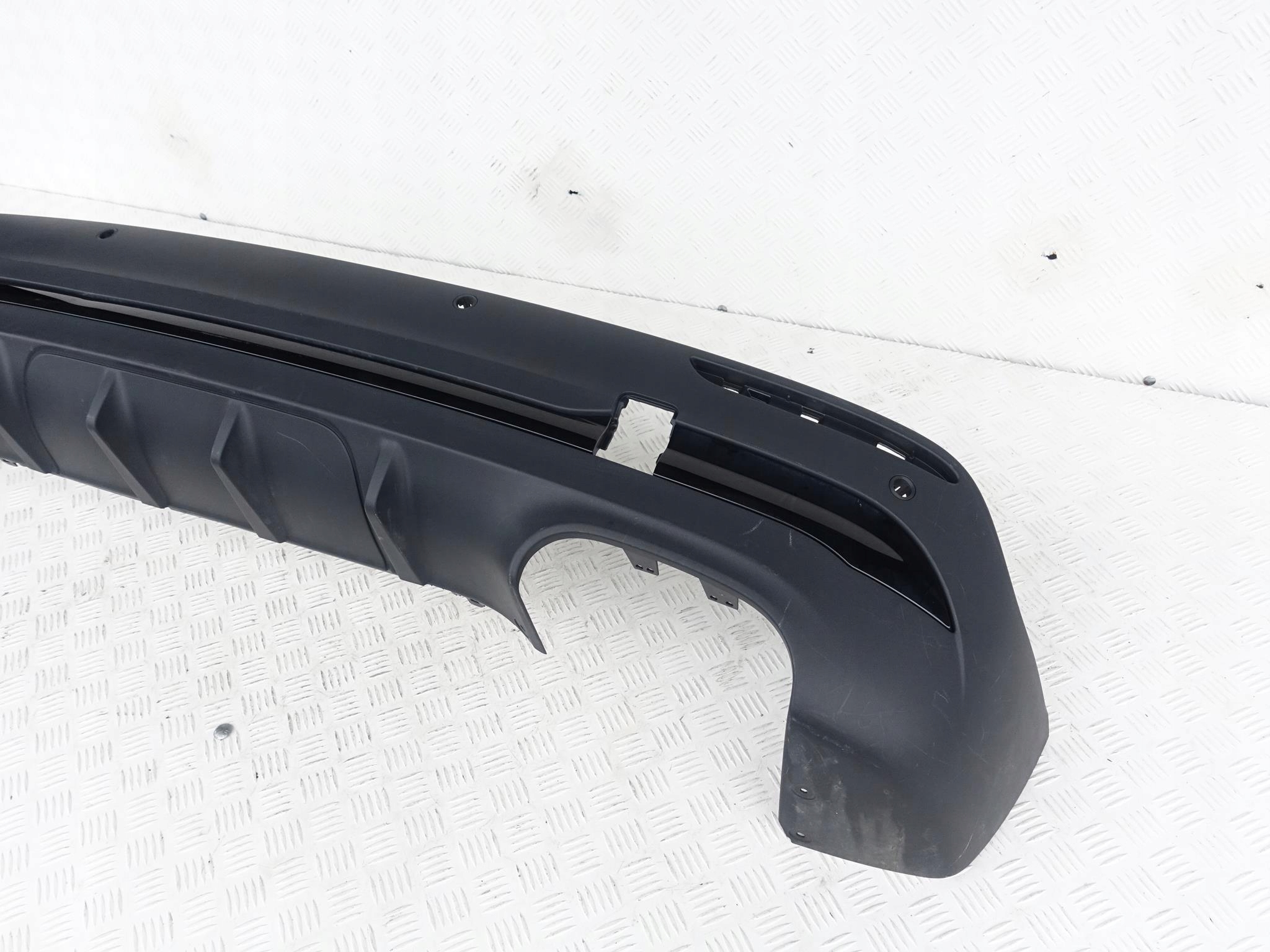 MERCEDES B-KLASA W247 AMG 18- STOSSSTANGE SPOILER HECK