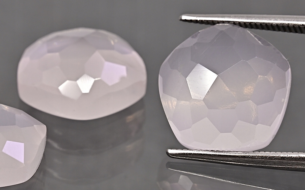 Růženín fazetovaná fantazijní růžice 12x12 mm