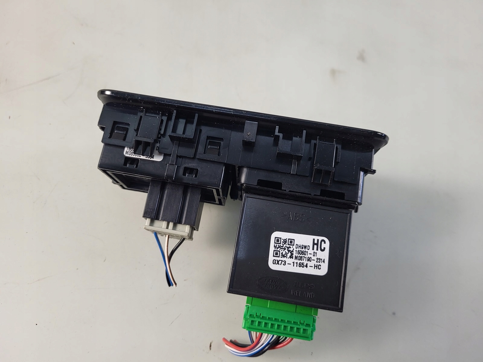 panel przyciskow opening control switch bonnet button JAGUAR XF II X260