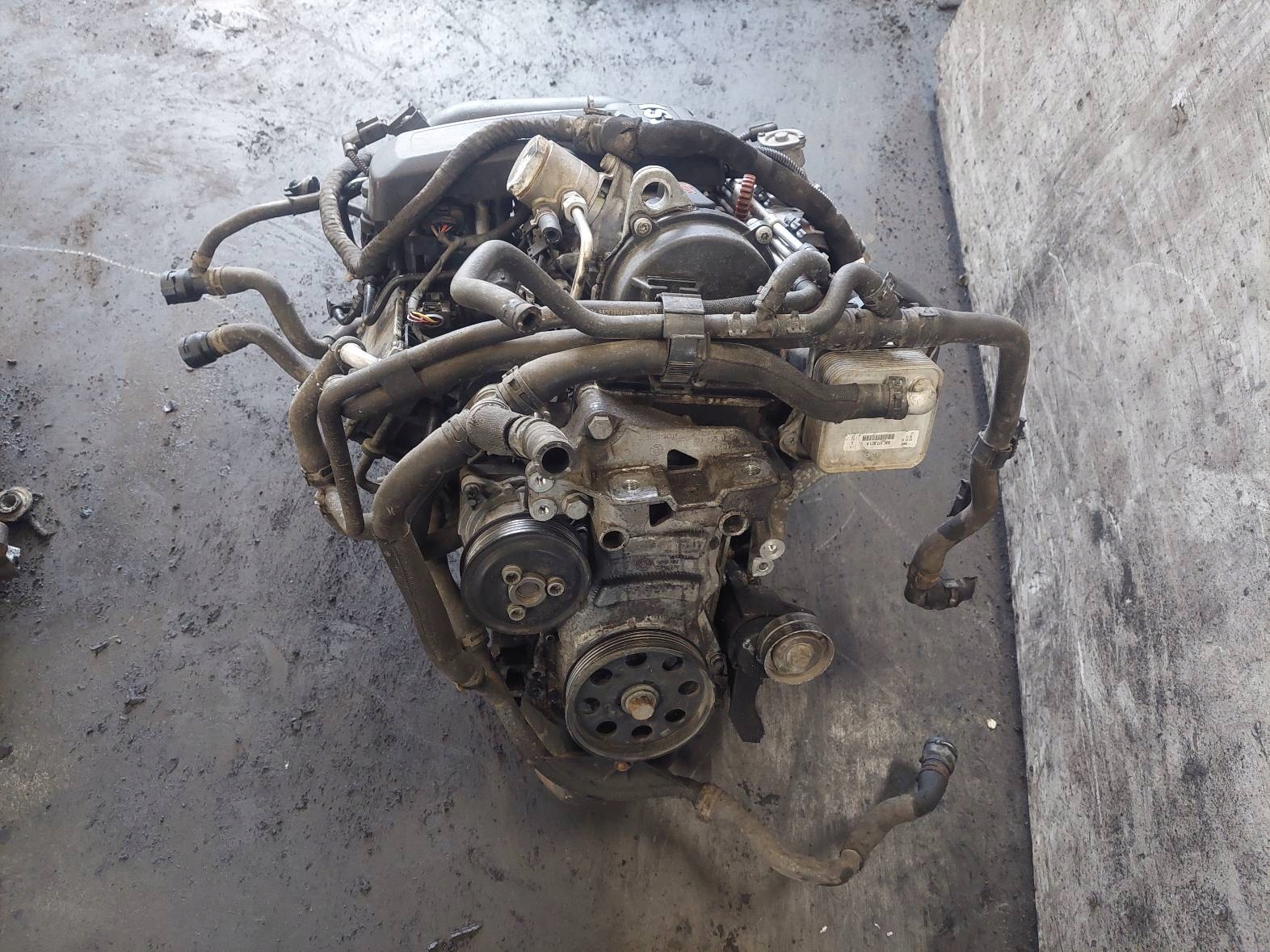 engine petrol + turbo VOLKSWAGEN GOLF VI 1.2 FSI CBZ