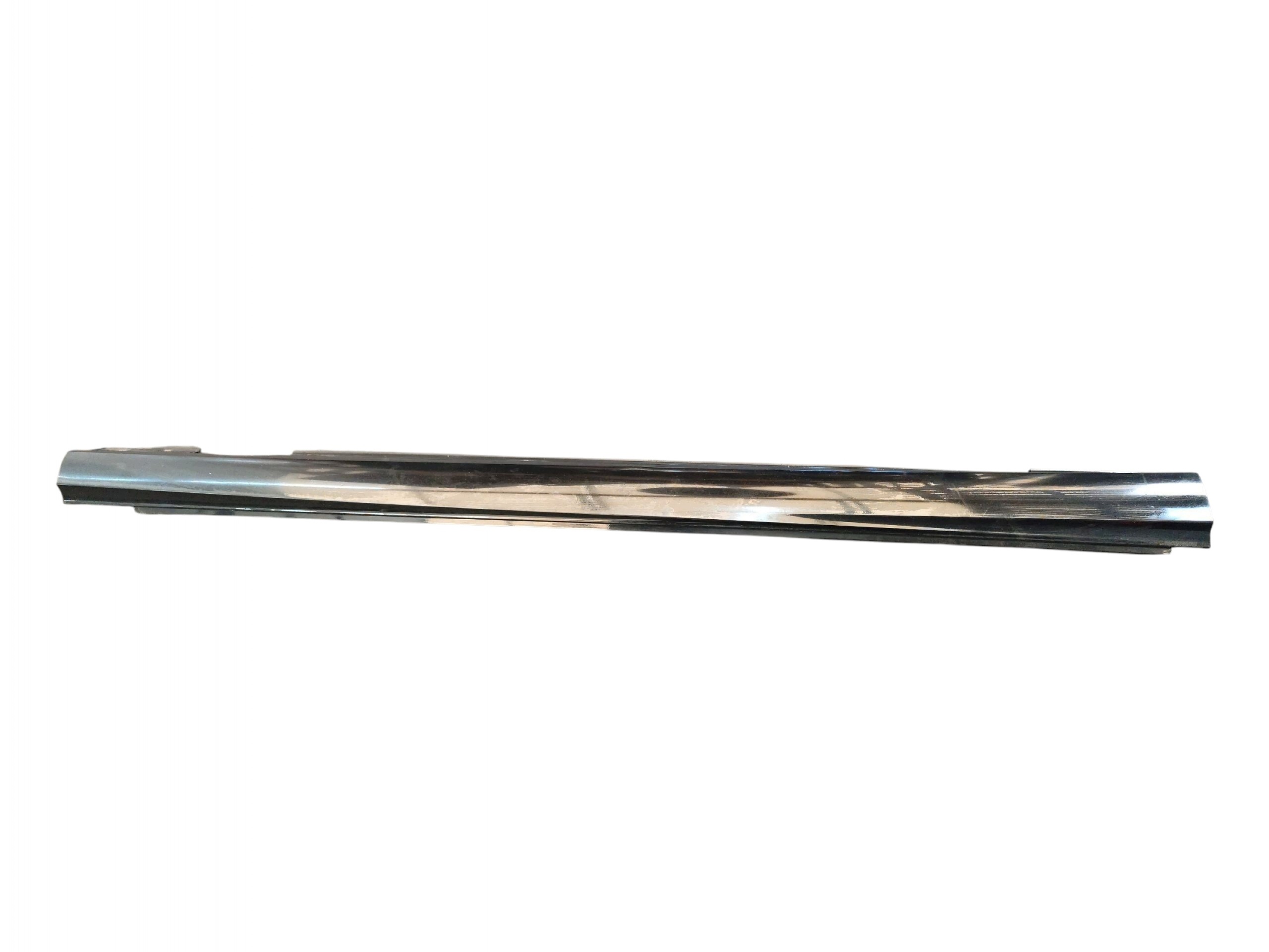 moulding cap threshold right MERCEDES CLA W117 (2015-2017) KOD LAKIERU 191