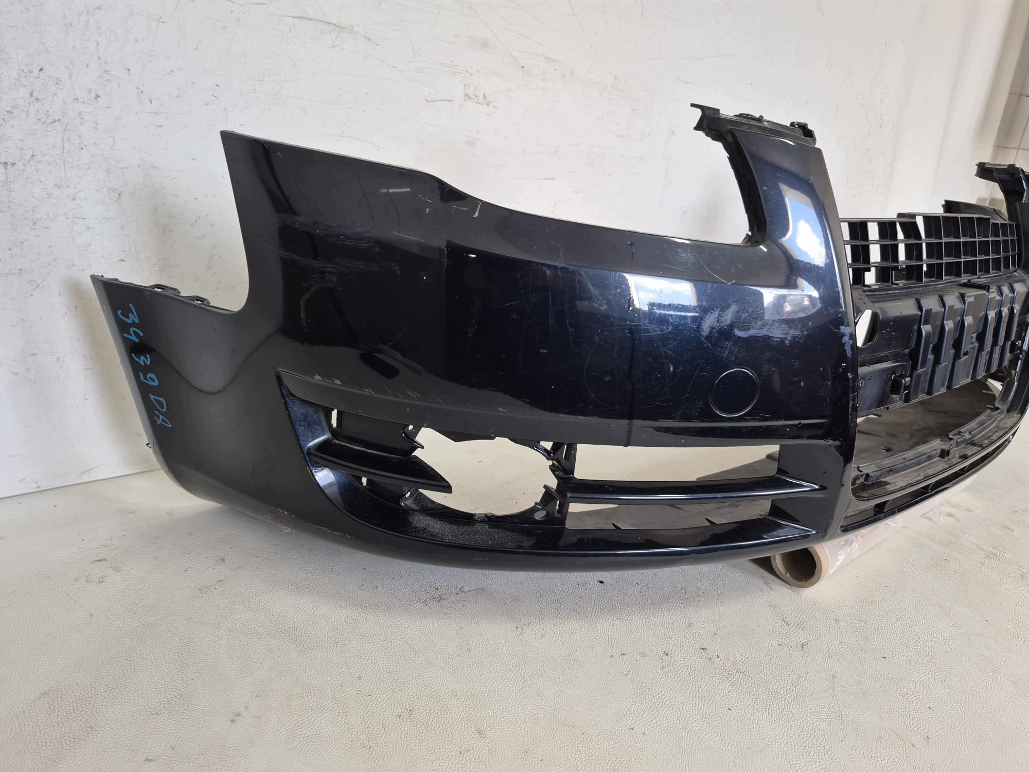 AUDI A4 B7 8E0 04- bumper front front 8E0807437AG