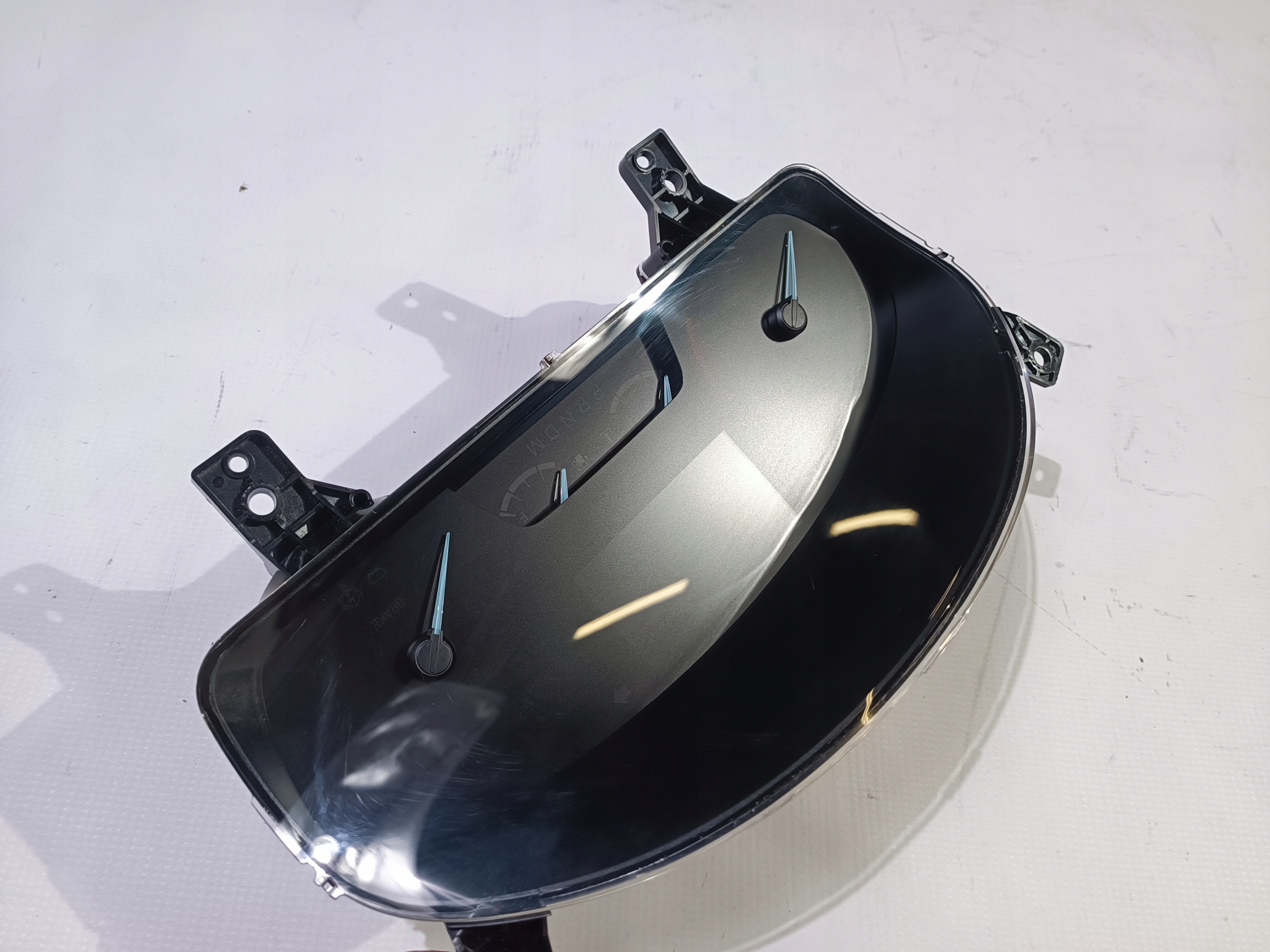 dials dials wskazniki Ford Explorer 2020