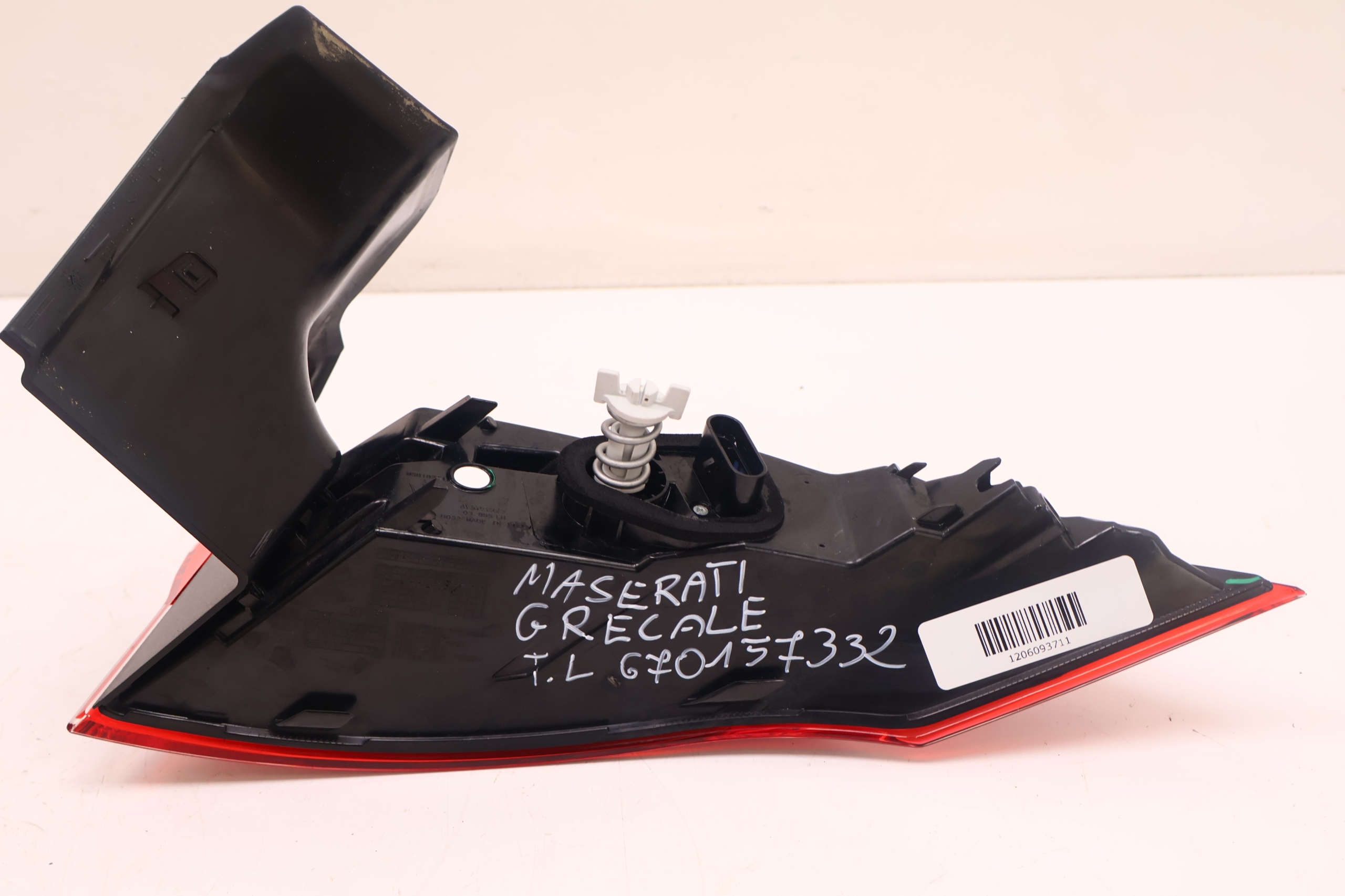 MASERATI GRECALE фонарь левый 670157332