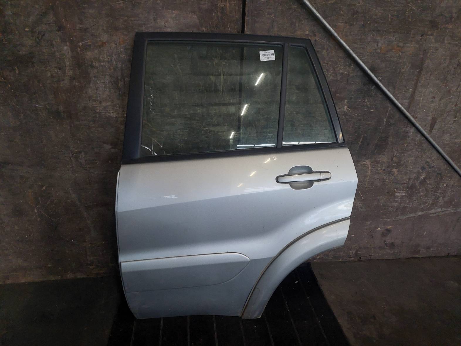 door complete left rear part TOYOTA RAV4 II LIFT 1D4 5D
