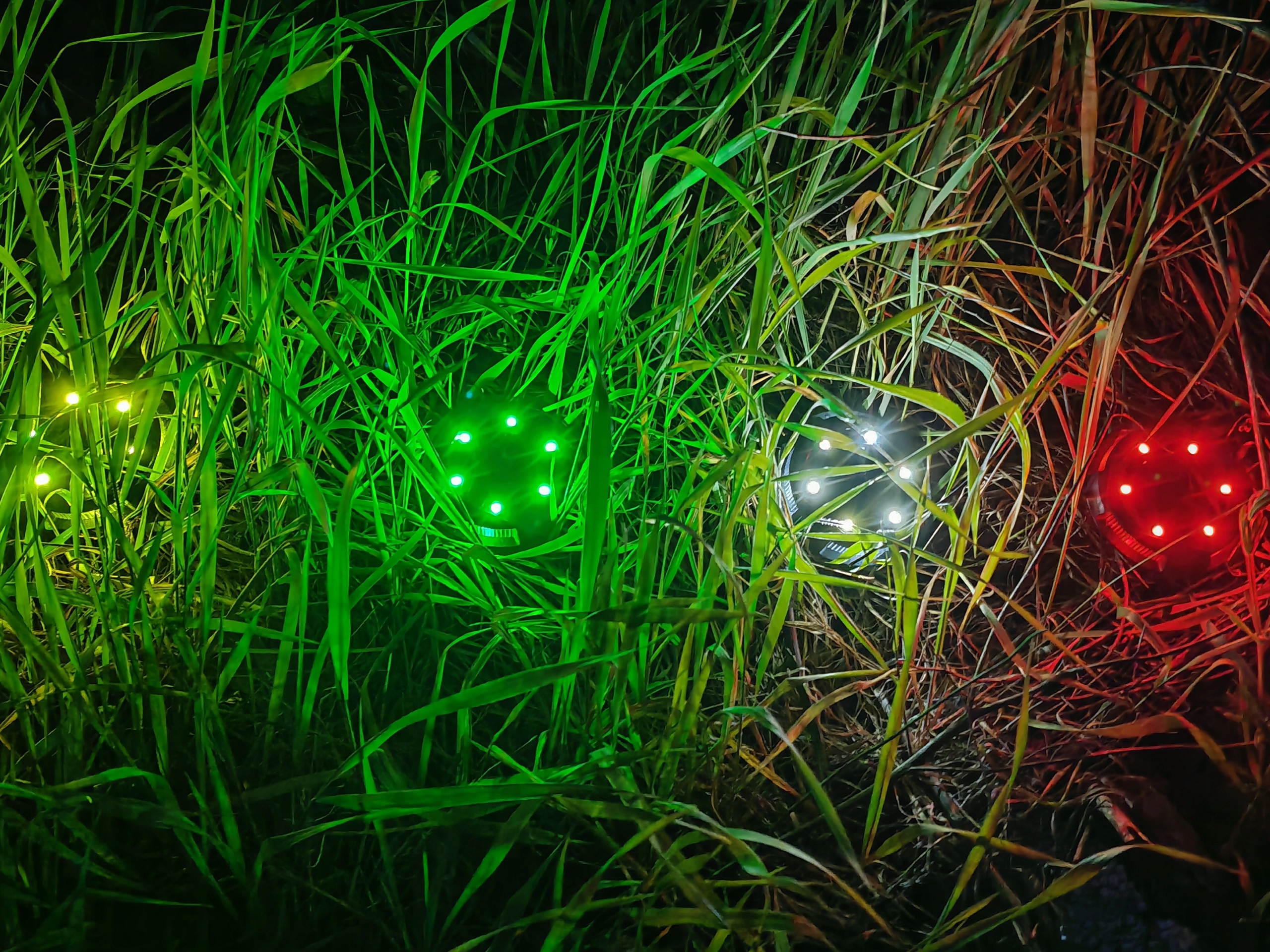 Lampki Solarne do Ogrodu Balkon Najazdowe LED RGB EAN (GTIN) 5901443118008