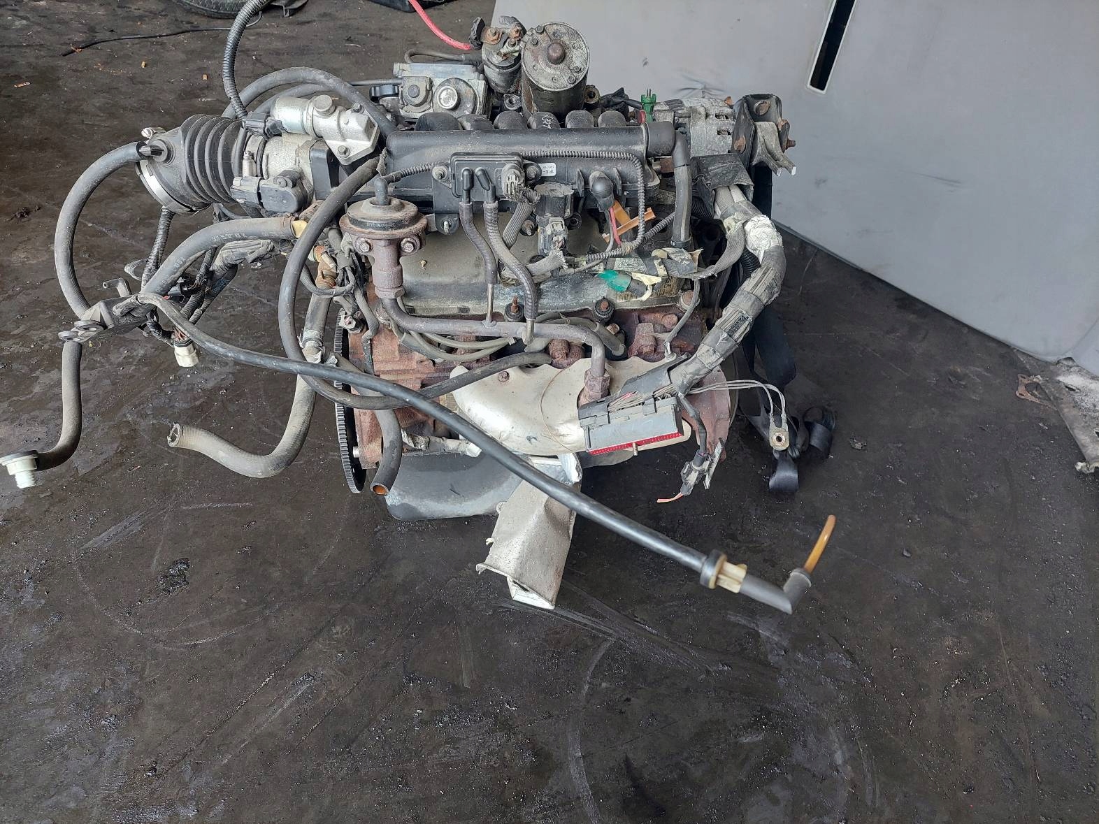 engine petrol FORD TAURUS IV 3.0 V6