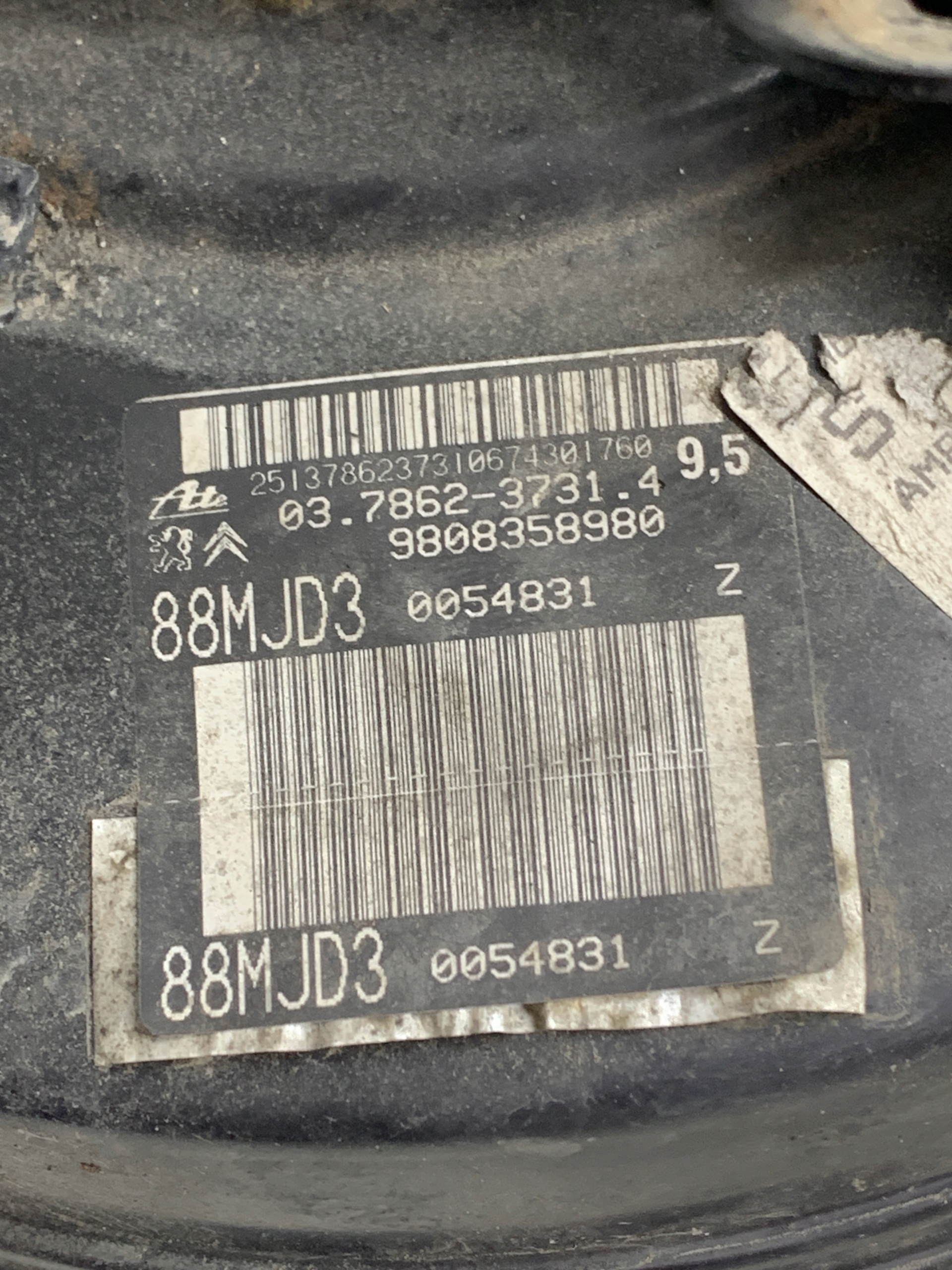 Servofreno servo 9808358980 PEUGEOT 5008