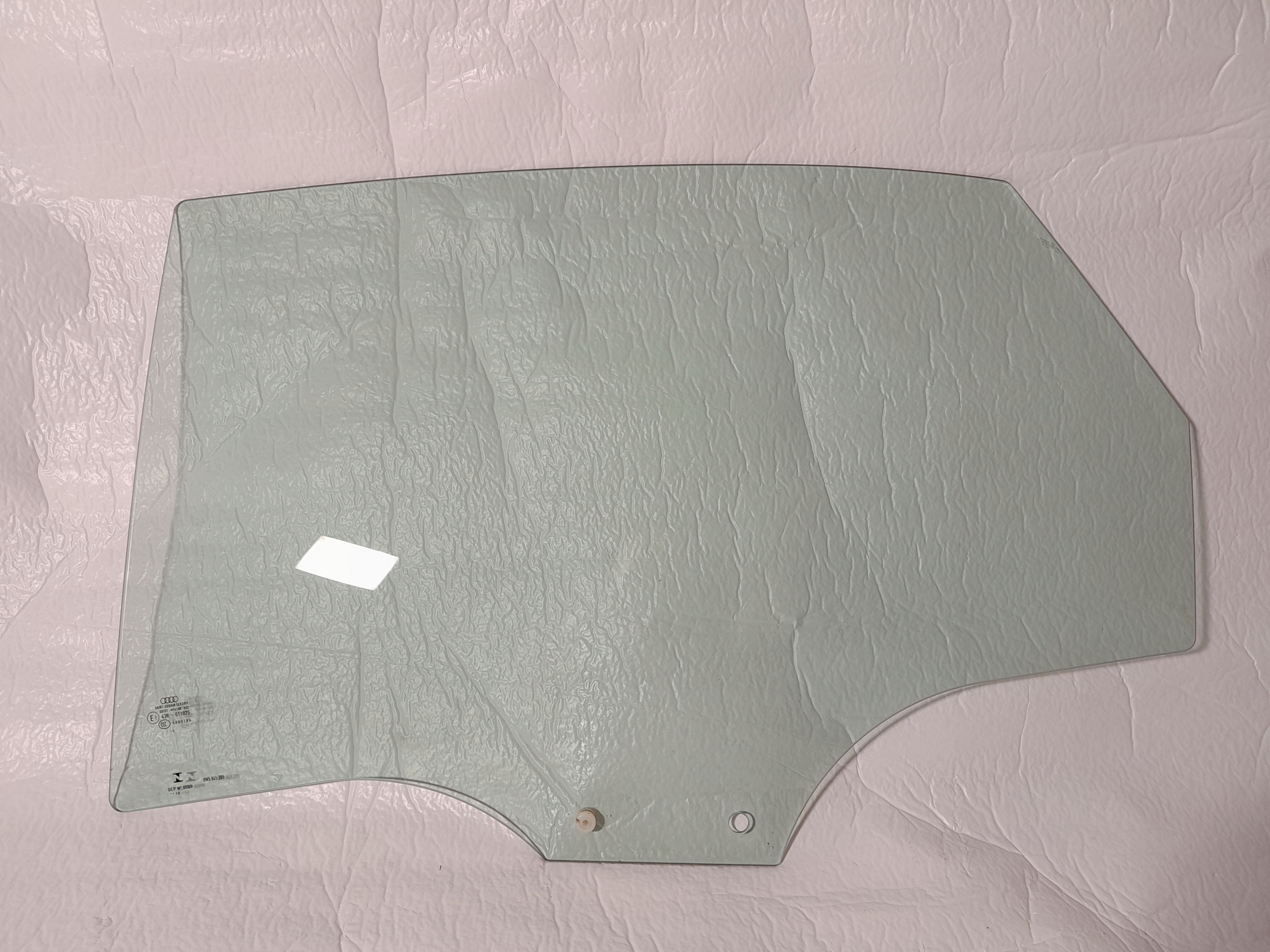 AUDI A4 B9 window left rear part 15R 8W5845205