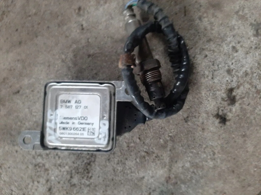 7587127 - BMW E90 датчик зонд NOX N43