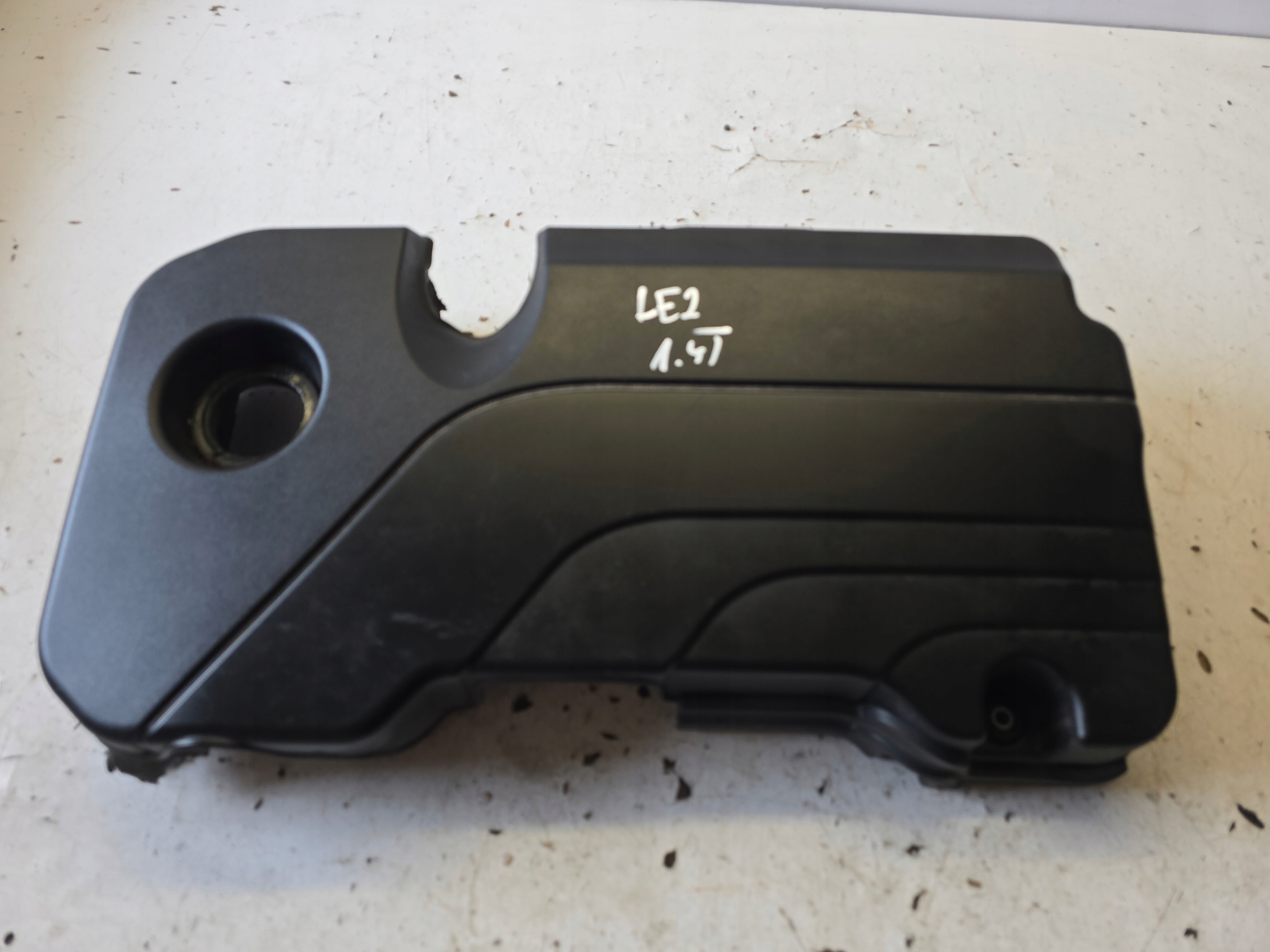 OPEL ASTRA K 5 V upper motor cover 1.4T LE2
