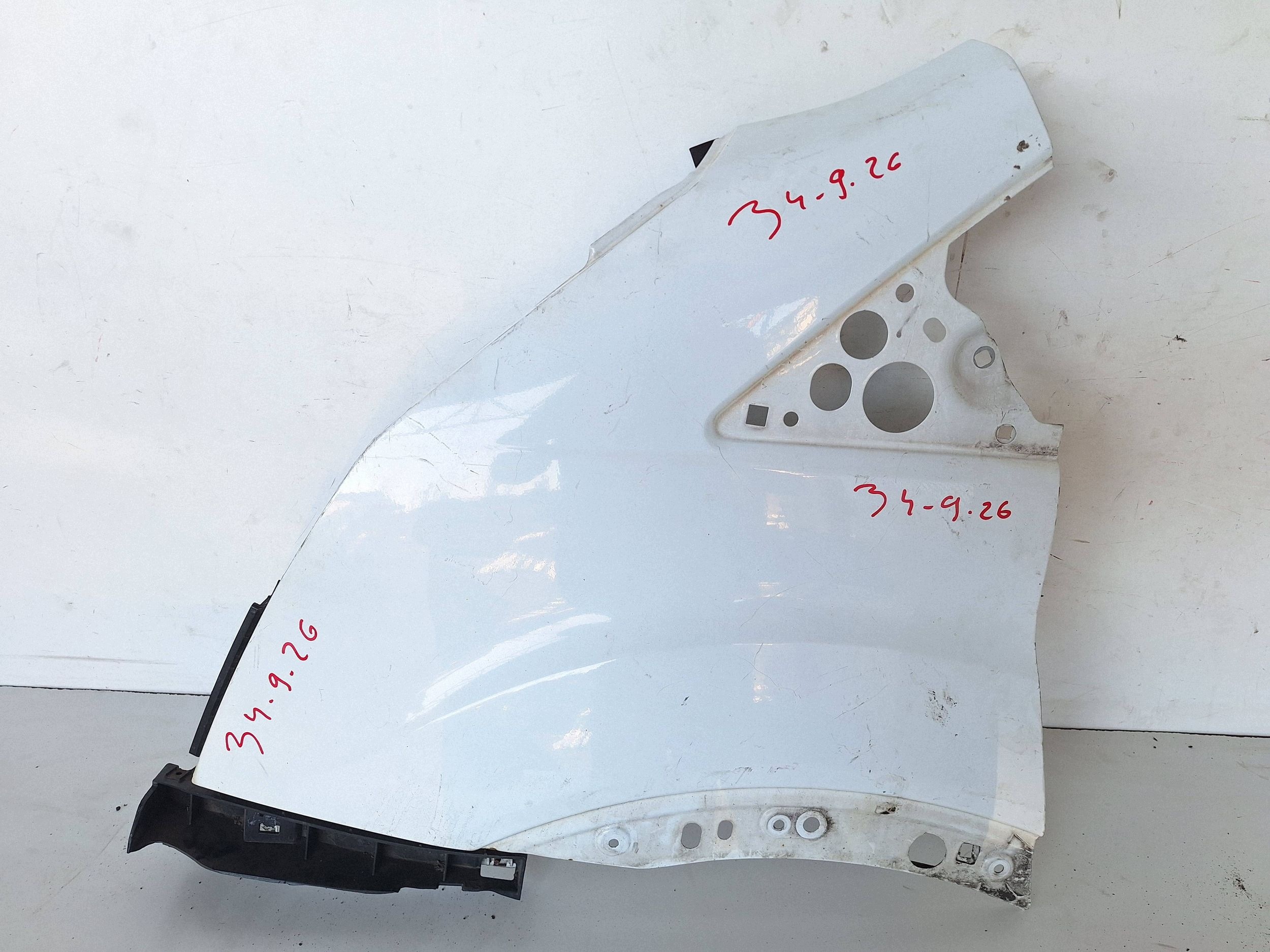FORD TRANSIT MK8 13-18 fender left