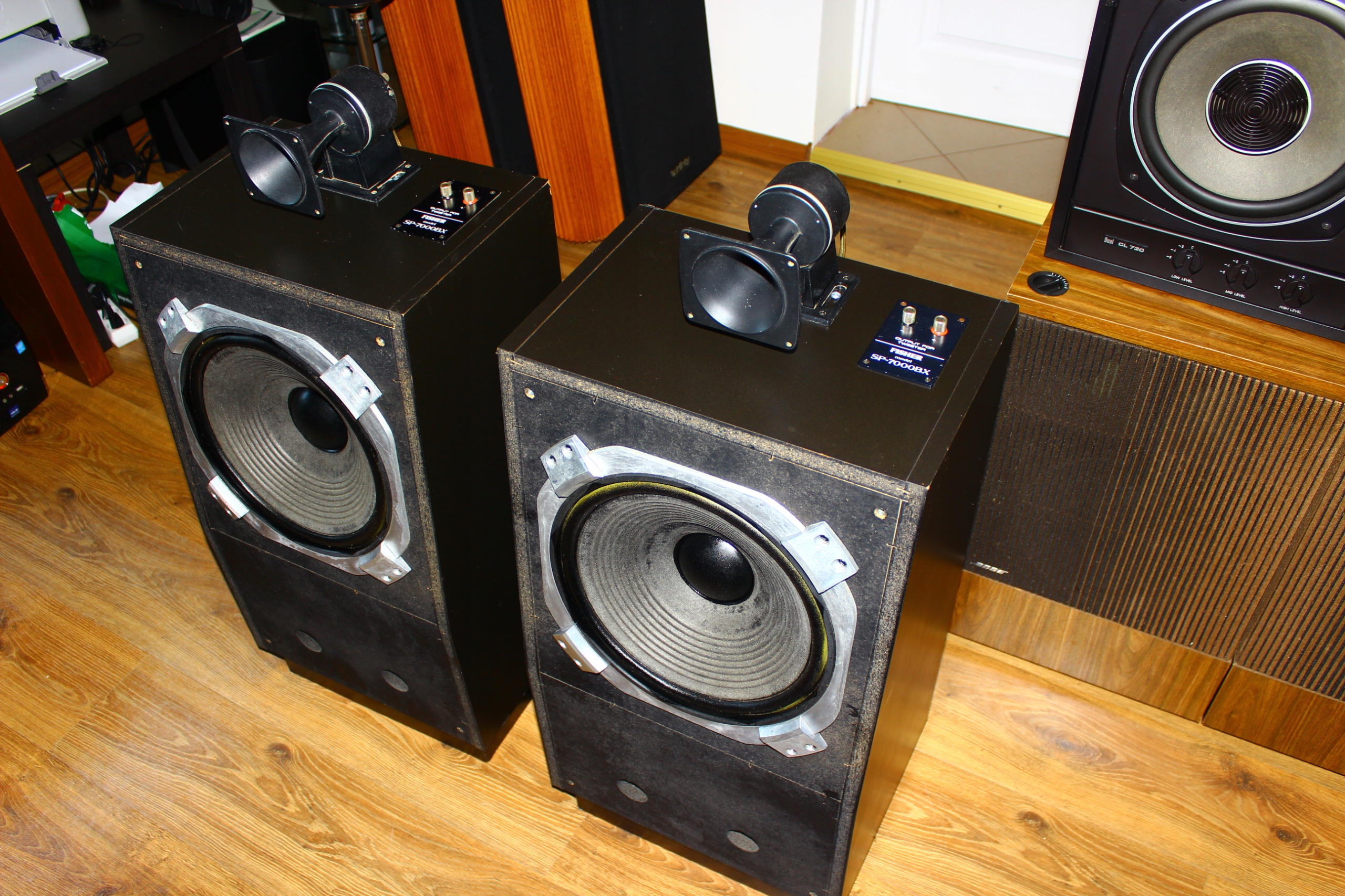 Kolumny głośnikowe Fisher SP-7000BX Vintage Konstrukcja bass-reflex dwudrożne