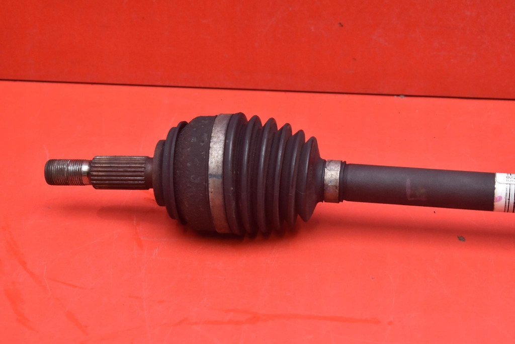 semi-axis left front MANUAL 8200543477 DACIA LOGAN 1 and 1.6 8V 87 KM 07-12