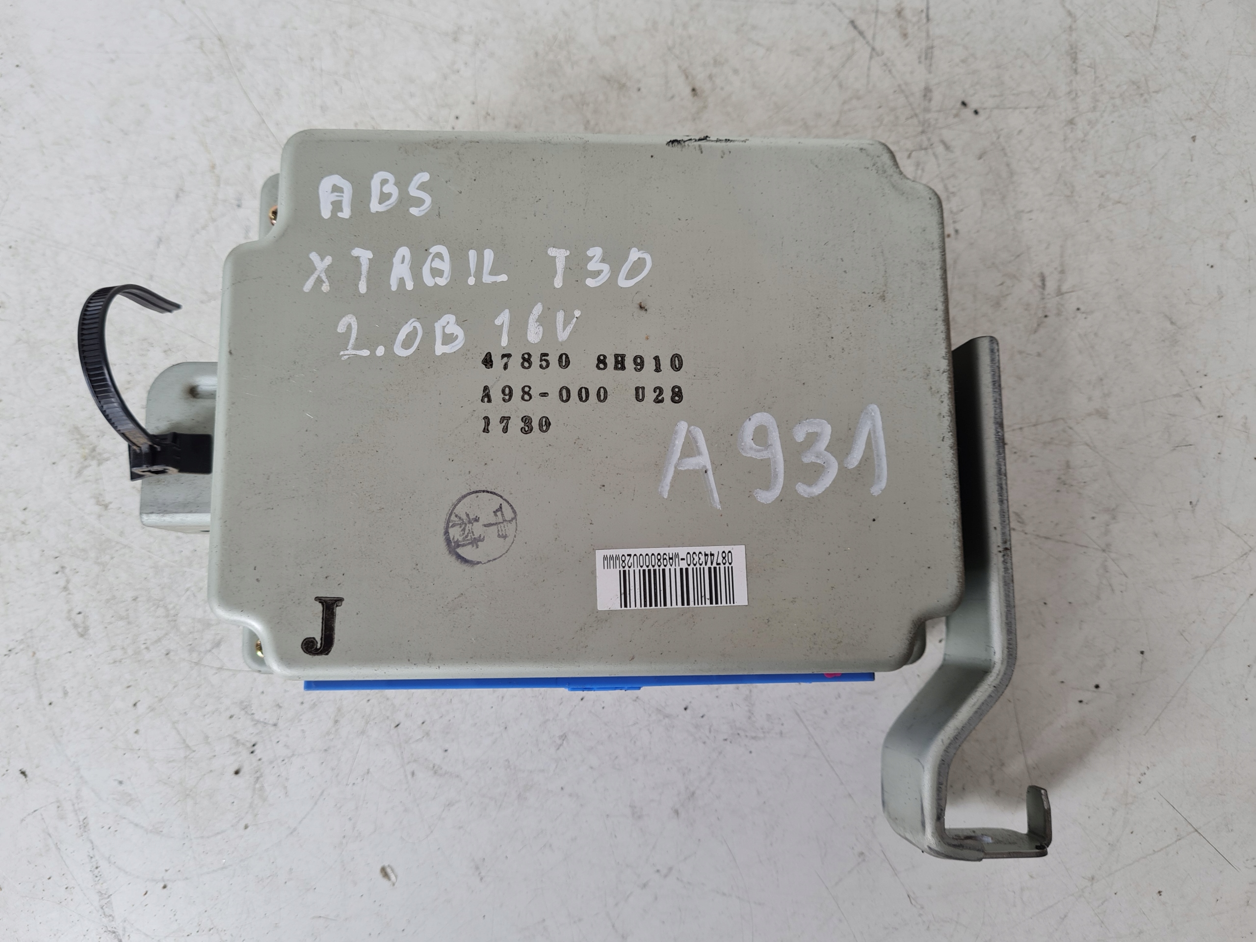 Moduł Sterownik ABS Nissan X-Trail T30 I 2.0B 16V