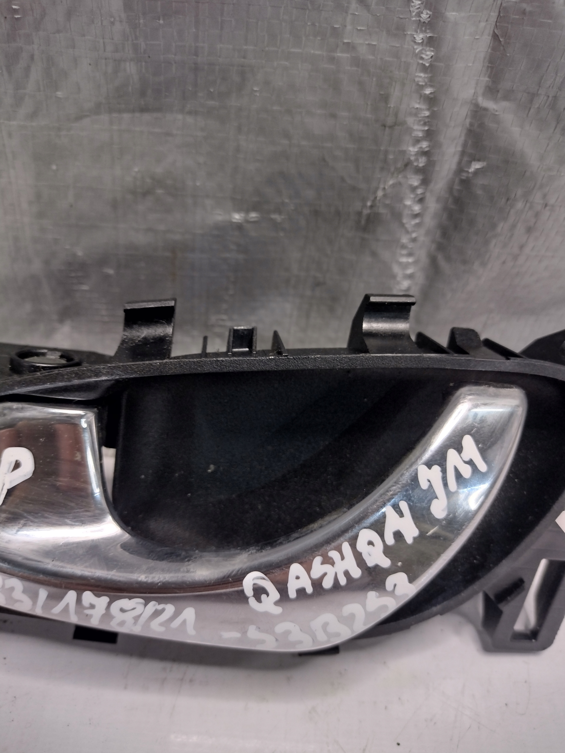 handle inner left front Nissan Qashqai J11 OE 806714EA0A