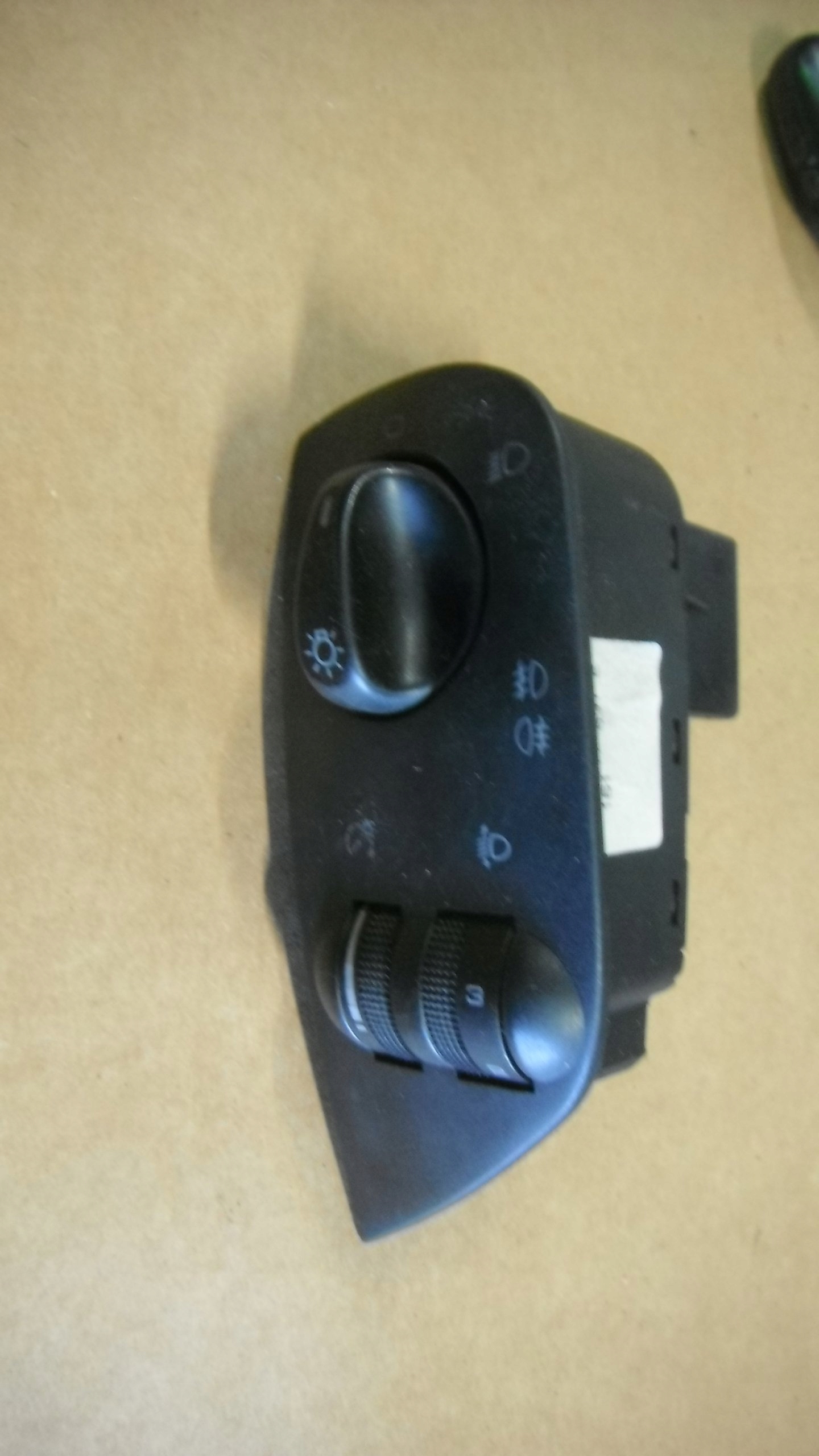 CADDY INCA 96-04 PRZEŁACZNIK ŚWIATEŁ