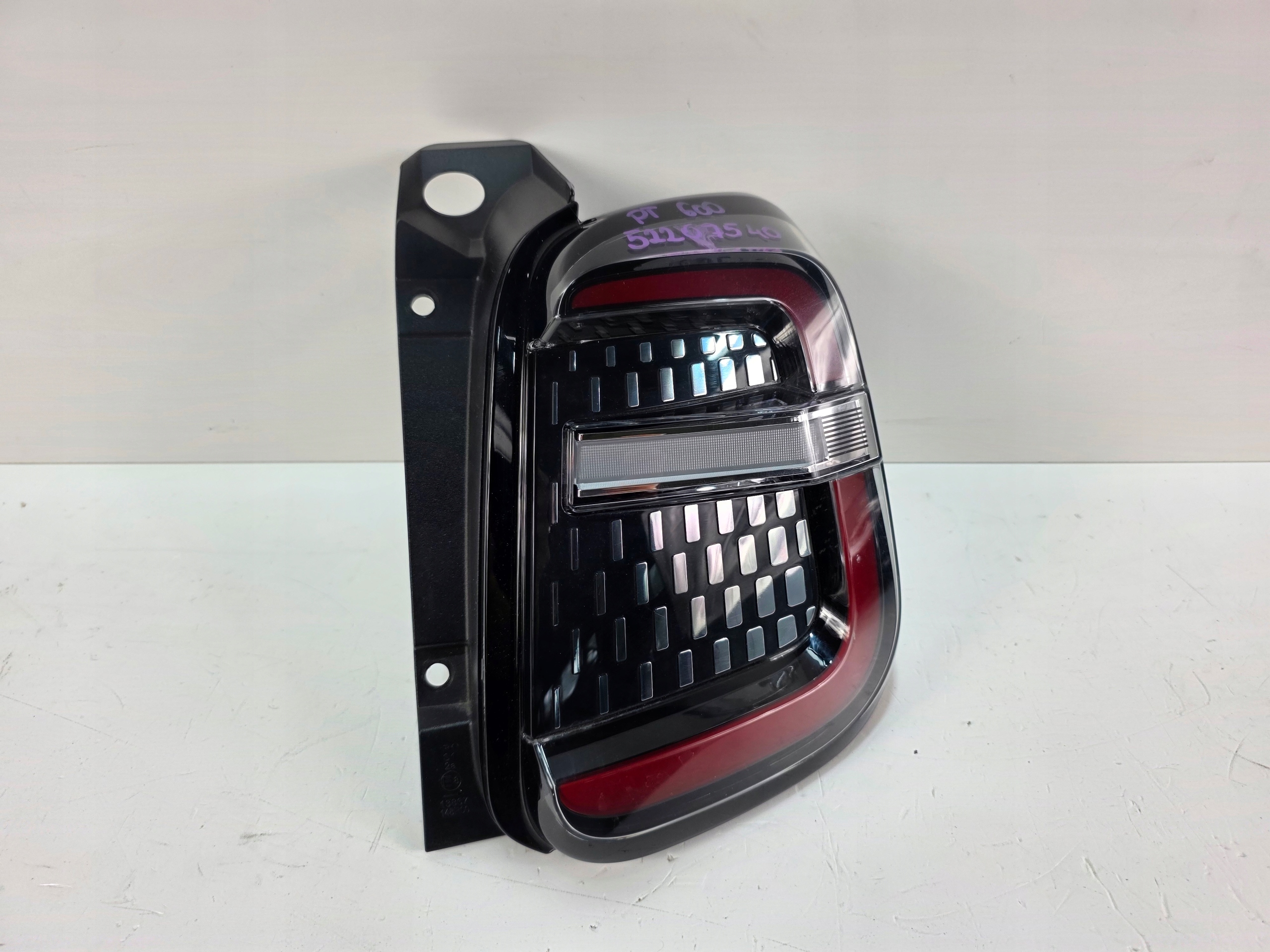 light right rear FIAT 600 52207540