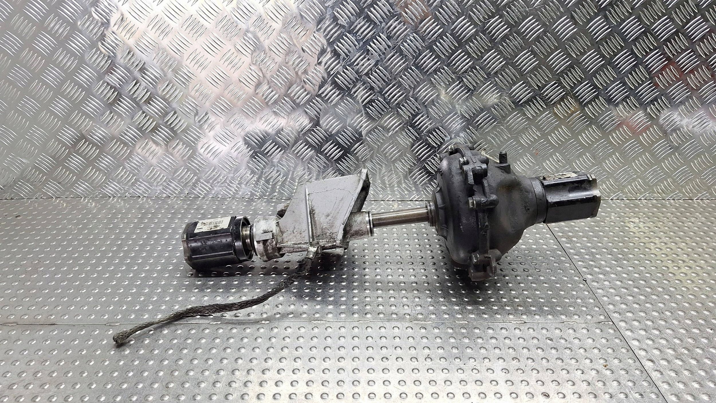 differential diff REDUKTOR front 3.07 7545611 BMW X3 E83