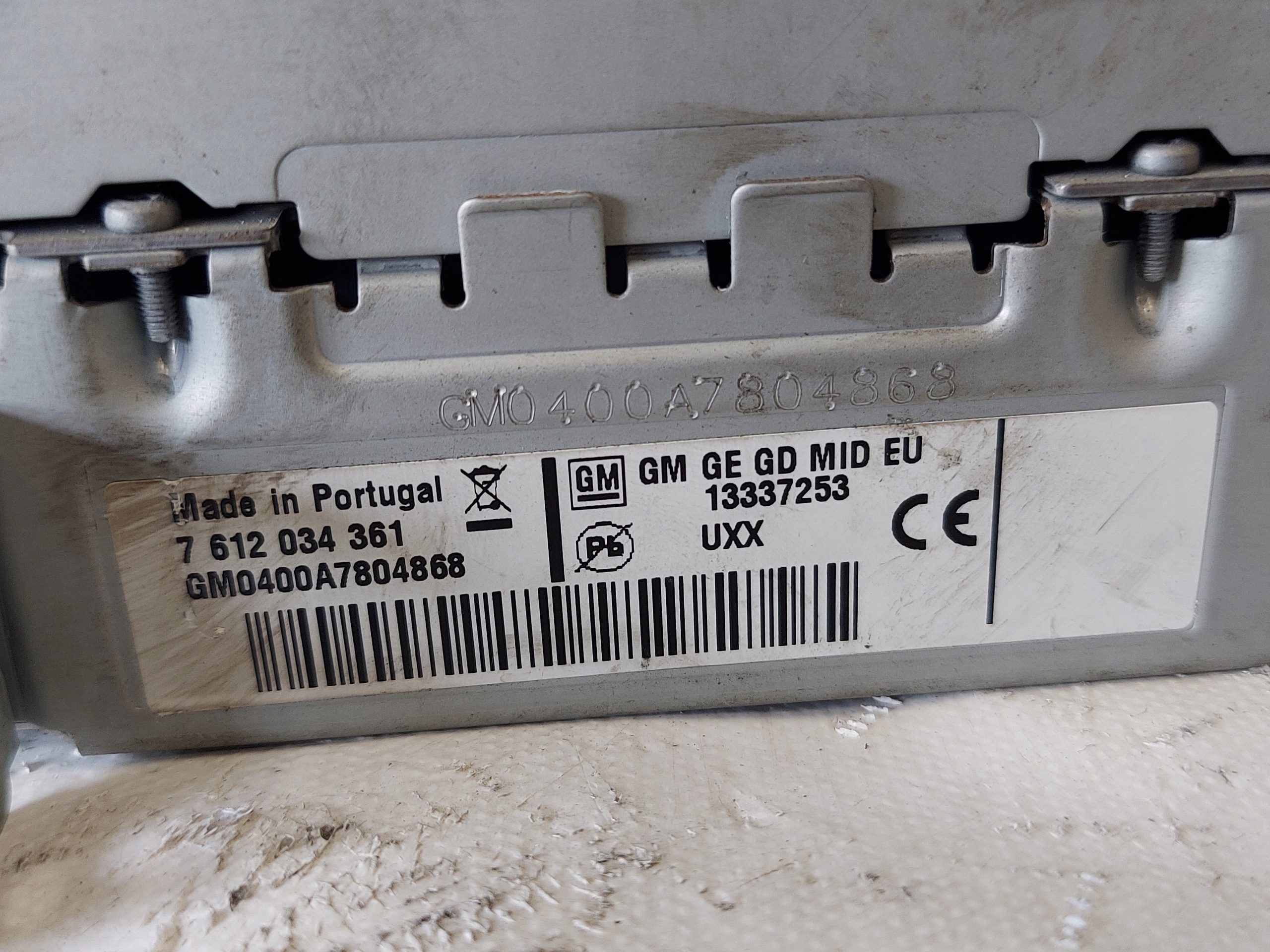 RADIO EKRAN INSIGNIA A 13337253