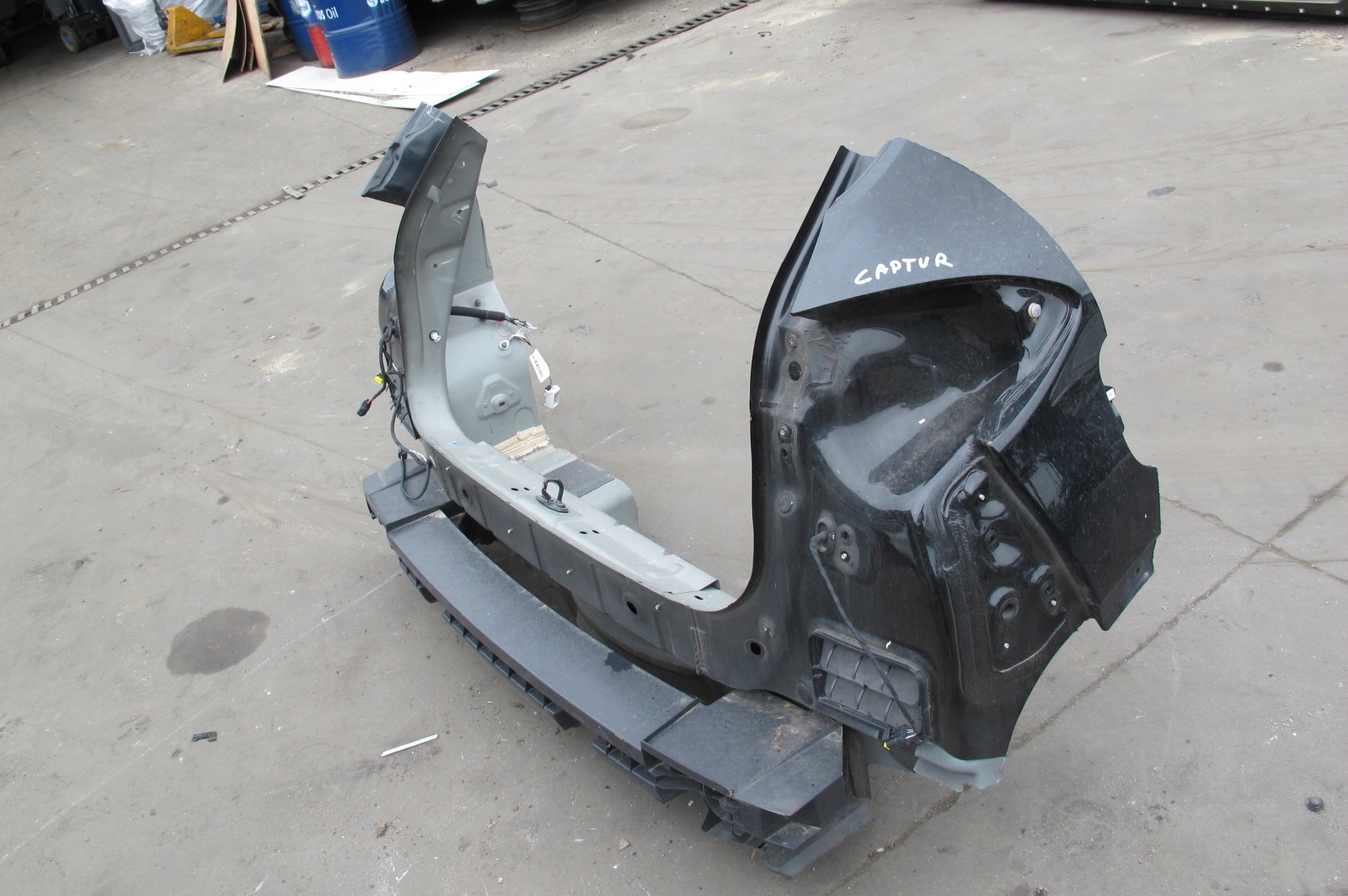 RENAULT CAPTUR 1 and 13- rear panel rear part quarter bumper support