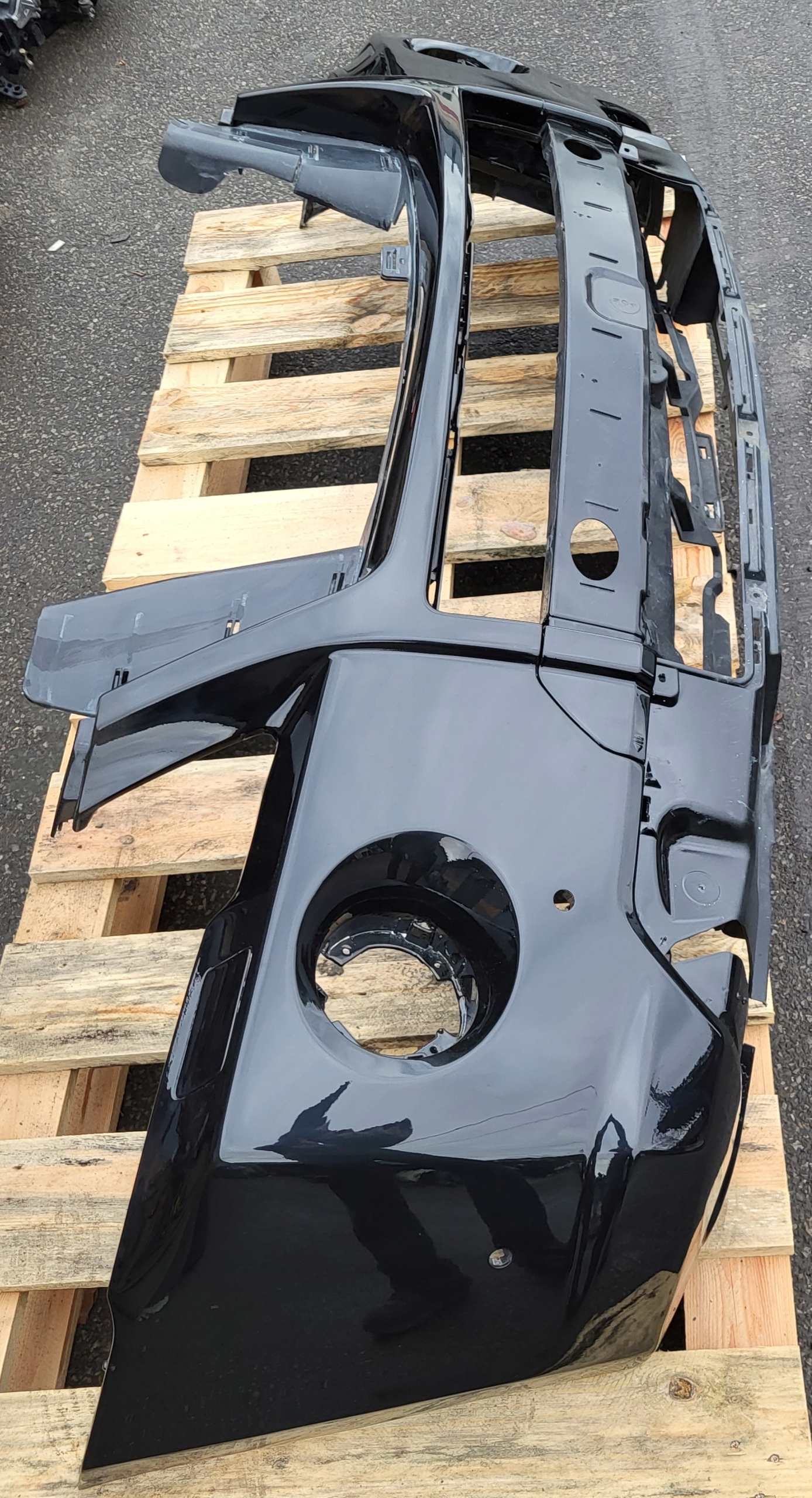 front bumper console RAMA front MERCEDES ML W164 LIFT AMG black C197