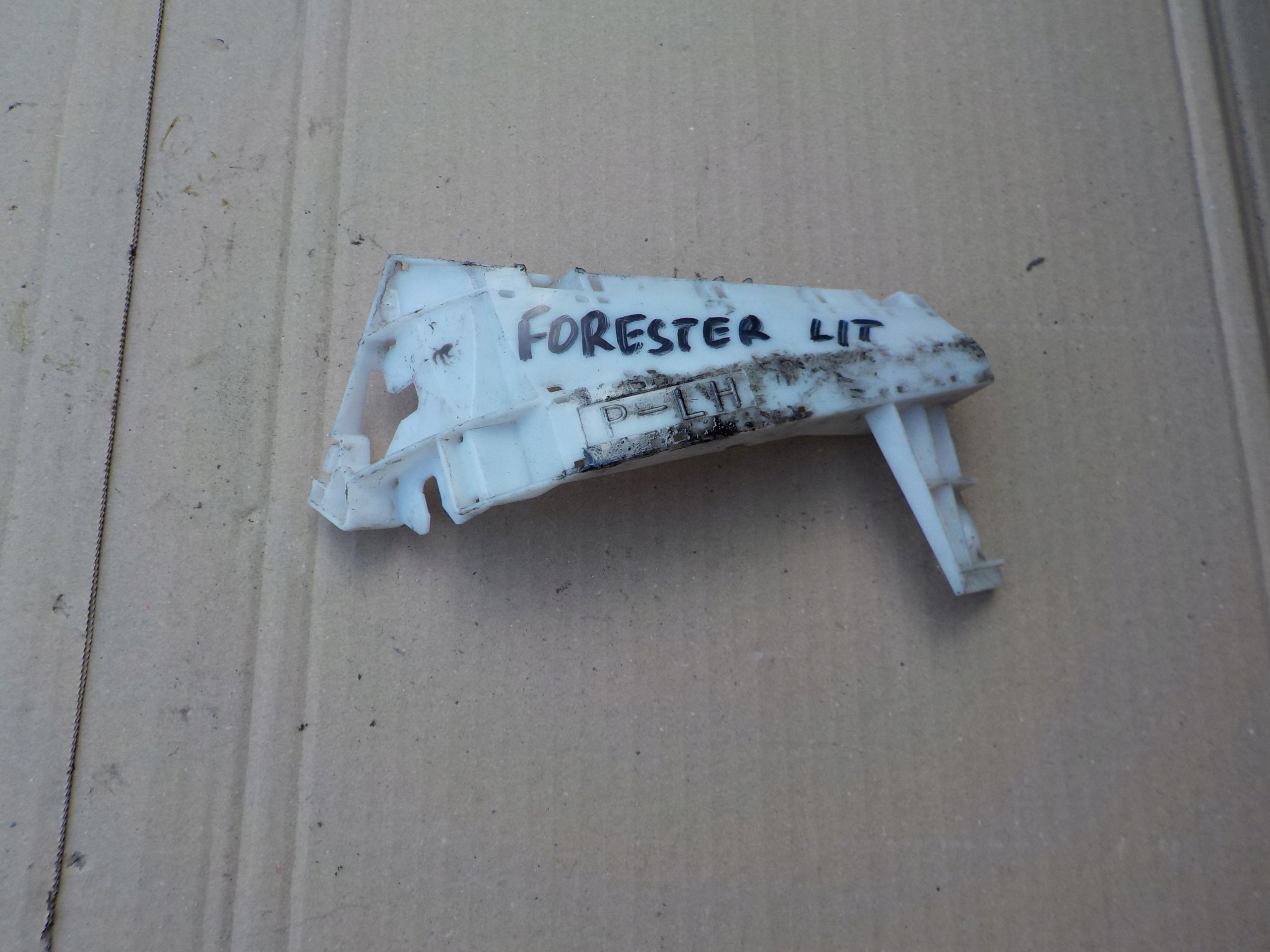 bumper bracket left rear part subaru forester III SH 2010r
