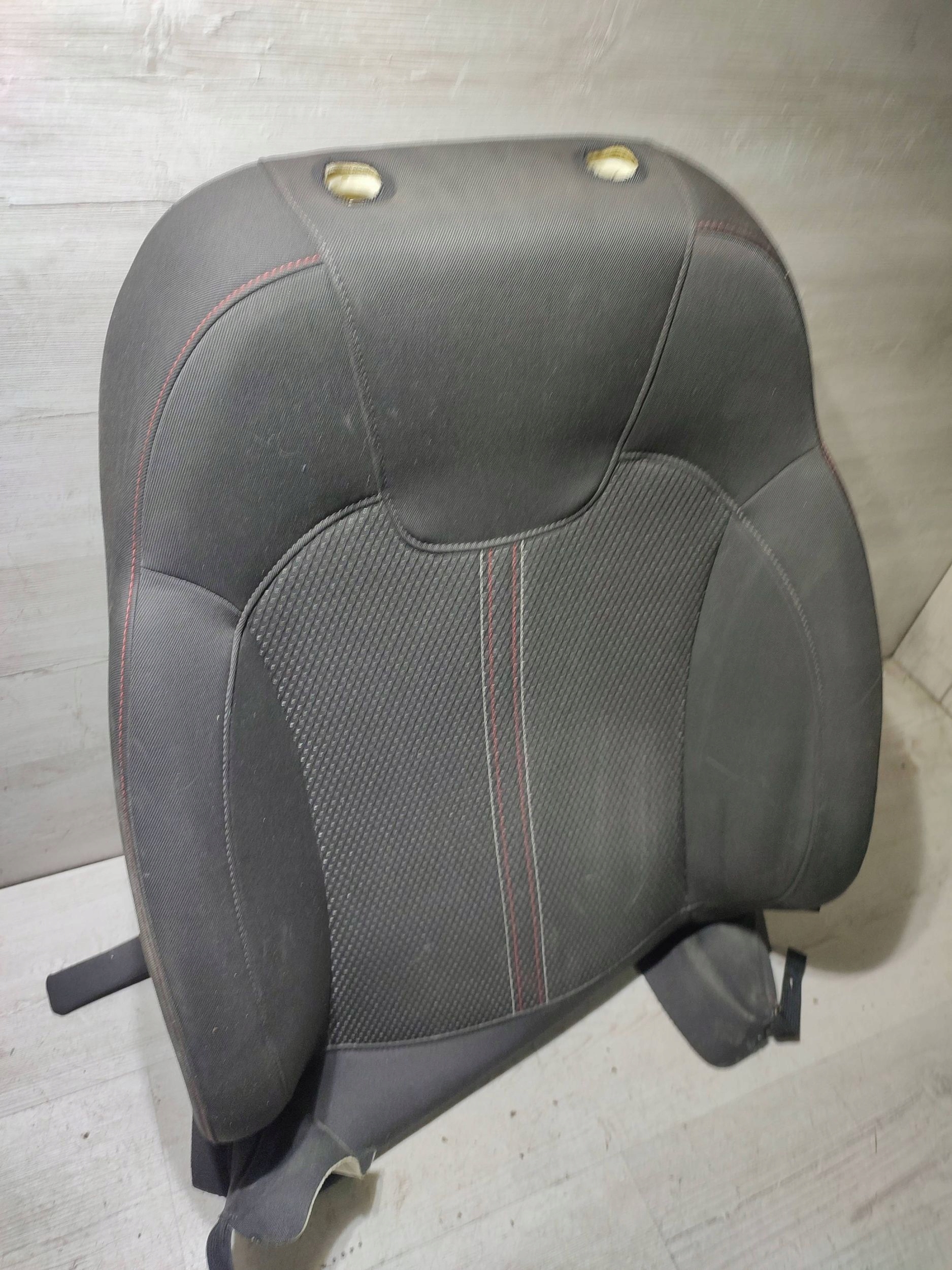 Opel Corsa E 2018 front side left side oparcia