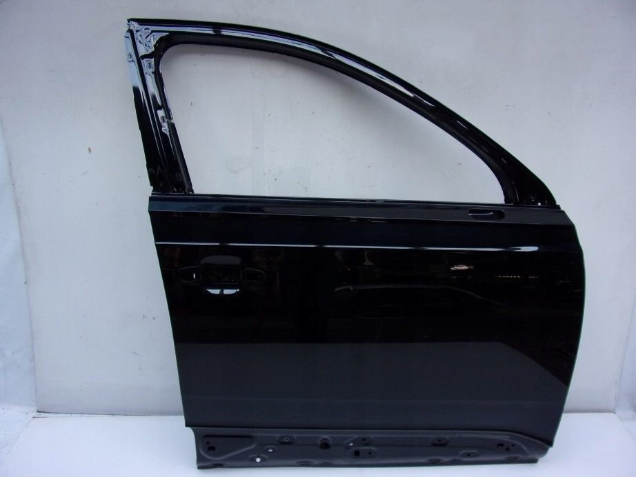 Prawe Drzwi Przód Audi Q7 4M0 2015^ Numer katalogowy części 4M0831051