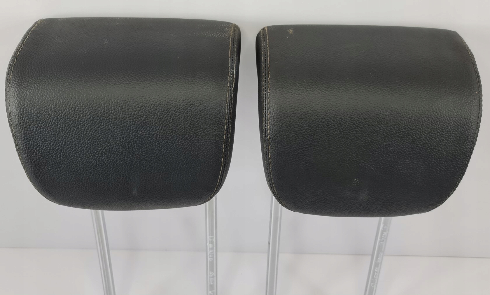 ZAGLOWEK TYL TYLNY III RZAD MERCEDES R KL W251 Car type Passenger cars