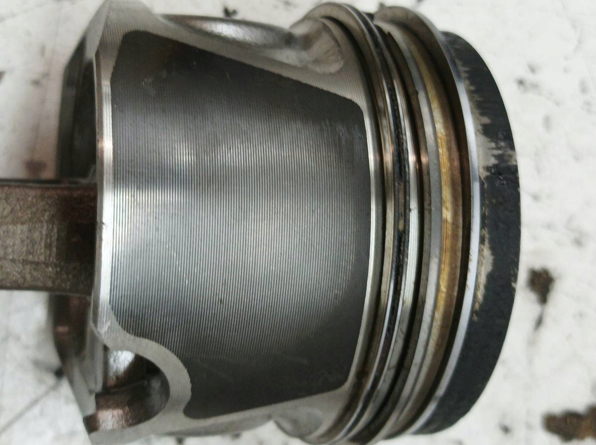 piston connecting rod 80.95 2.0 TDI Seat Toledo III (2005-2009)