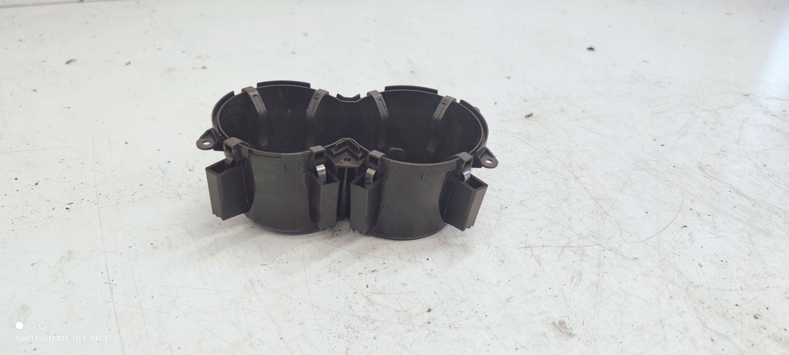 bracket for KUBKI AUDI A6 C7 A7 4G8 4G0862534
