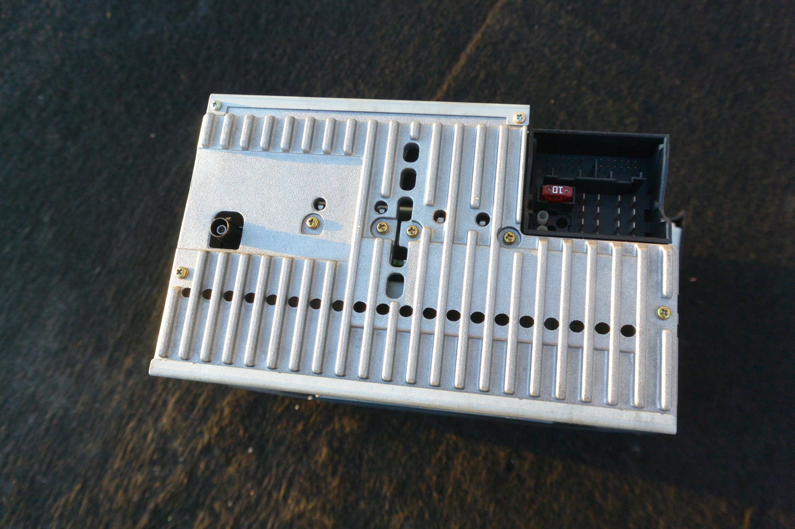 RADIO FABRYCZNE CD MERCEDES W211 W219