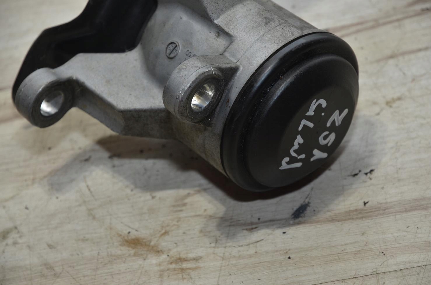 airbag engine mount Nissan Murano Z51
