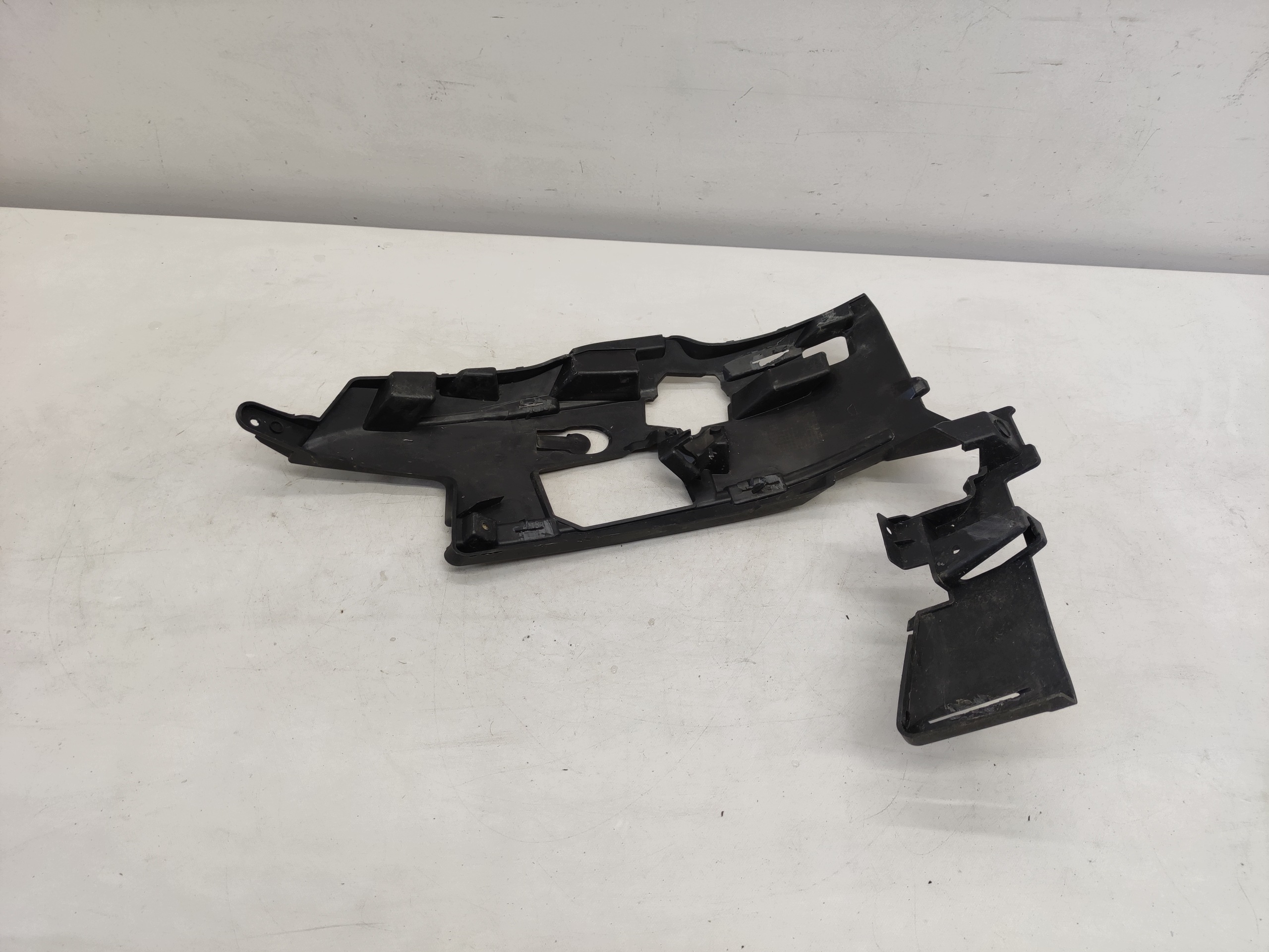 PEUGEOT 508 LIFT 14- bumper bracket right front original