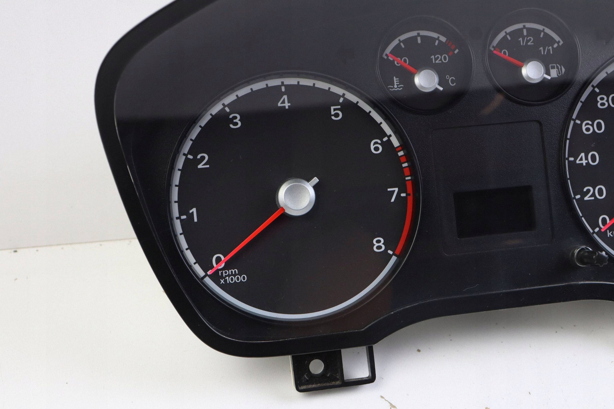 FORD FOCUS MK2 II dials dials PREDKOSCIOMIERZ petrol 7M5T-10849-AB