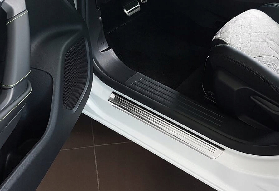 Listwy progowe PEUGEOT 2008 II crossover 2019 Producent Avisa