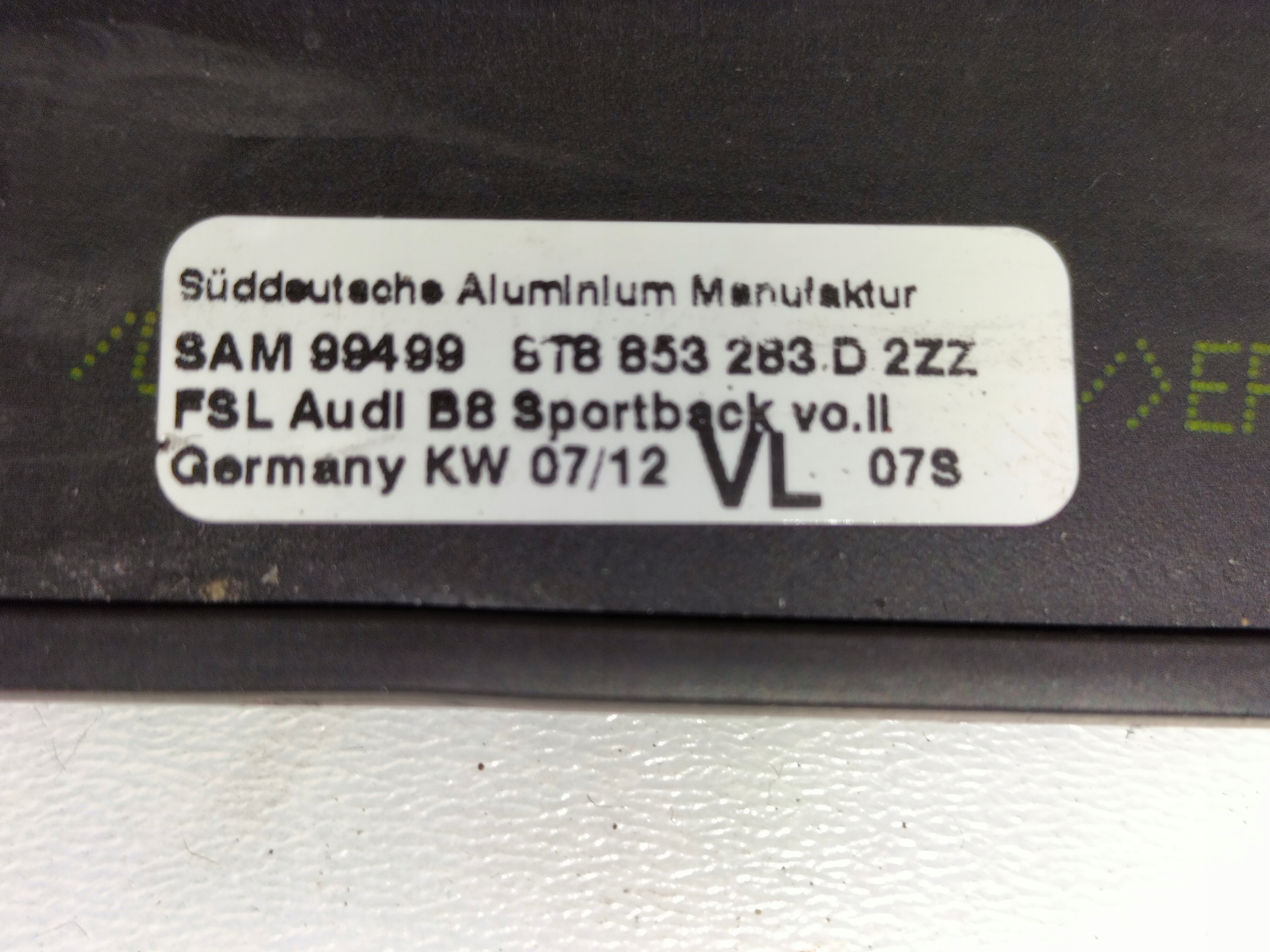 moulding dust front left AUDI A5 B8 07-16 SPORTBACK