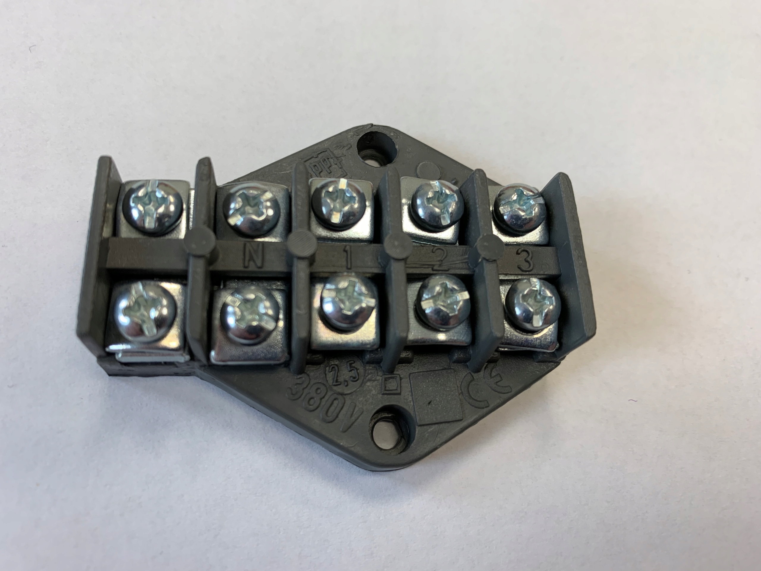 

Listwa zaciskowa Lz 5x2,5 mm2 400V romb czarna