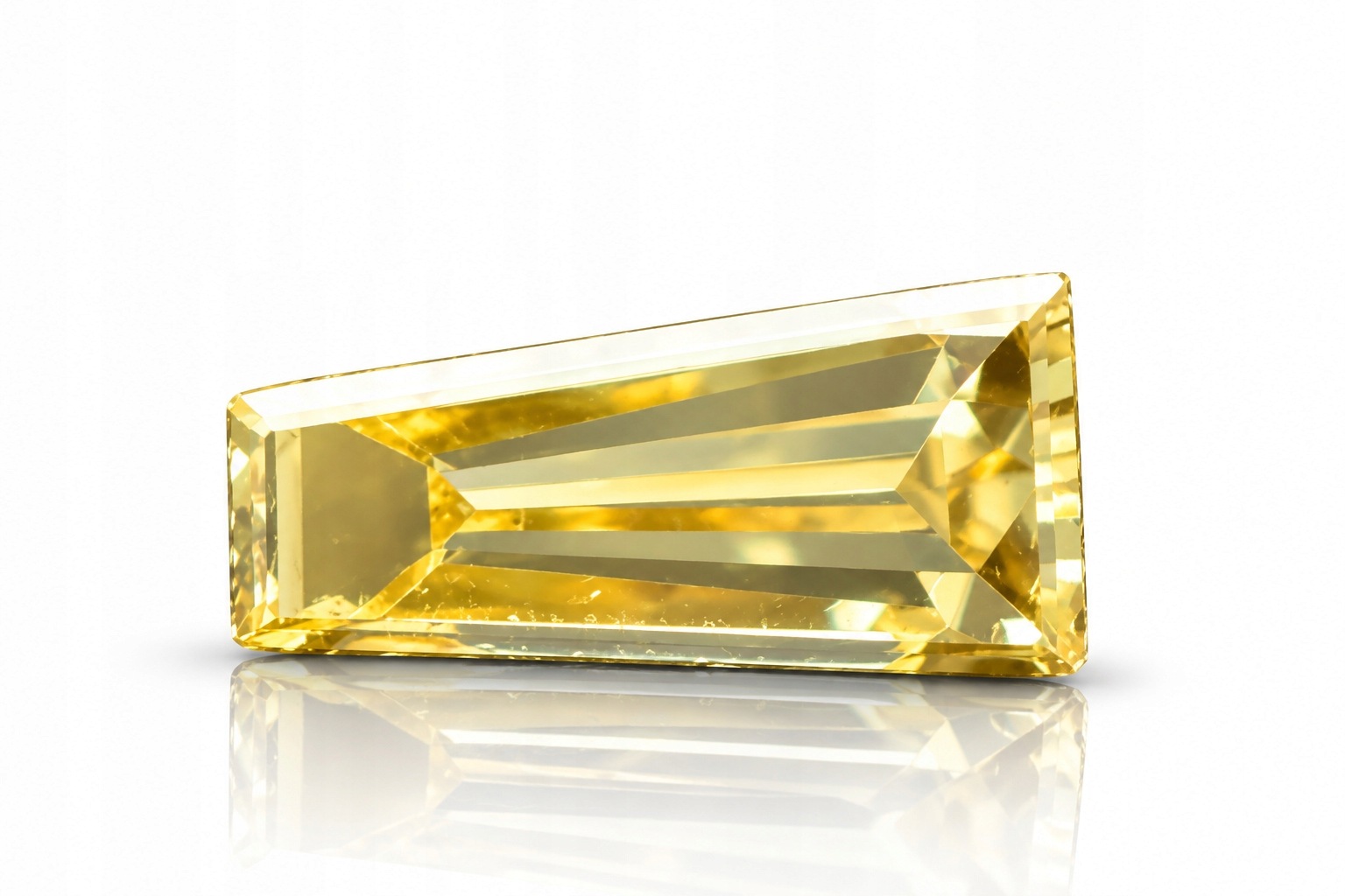 Přírodní diamant 0.05 ct Žlutá bageta certifikát Wbd