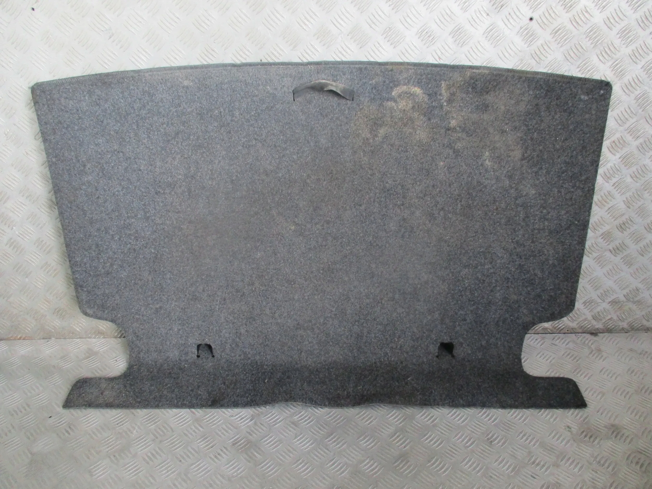 багажника TOYOTA COROLLA E12 1.4 b 01-04 r. HB 5D