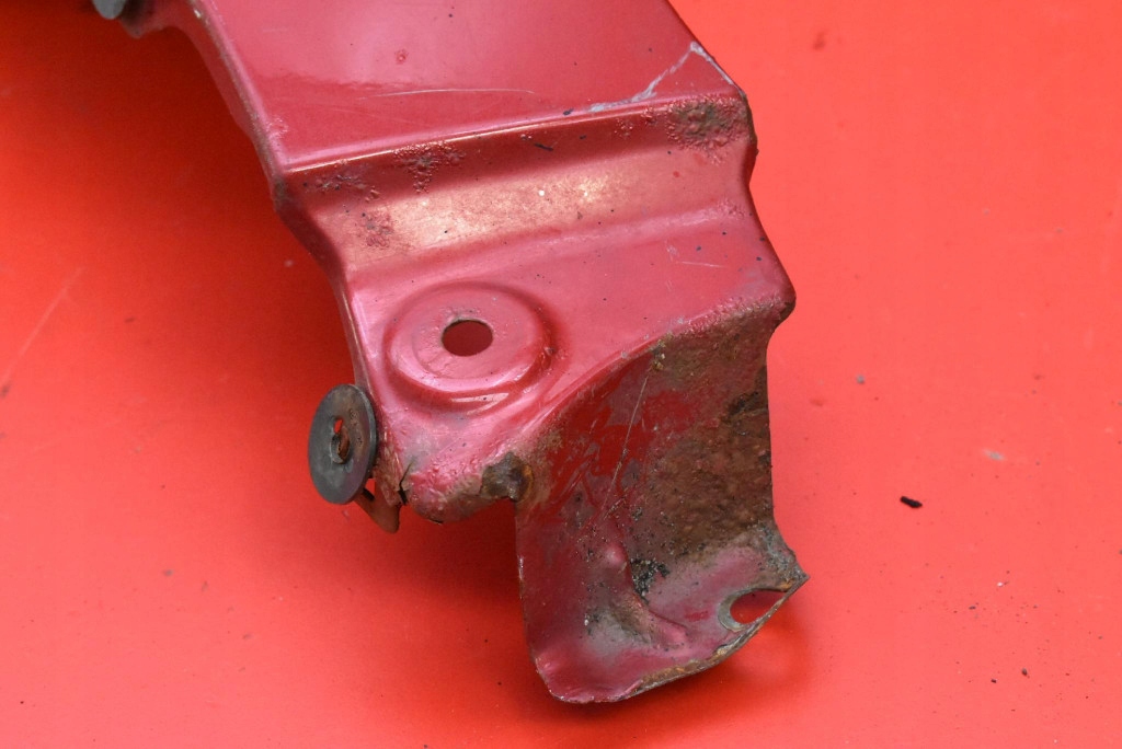 fender left front front red TOYOTA VERSO LIFT 13-18