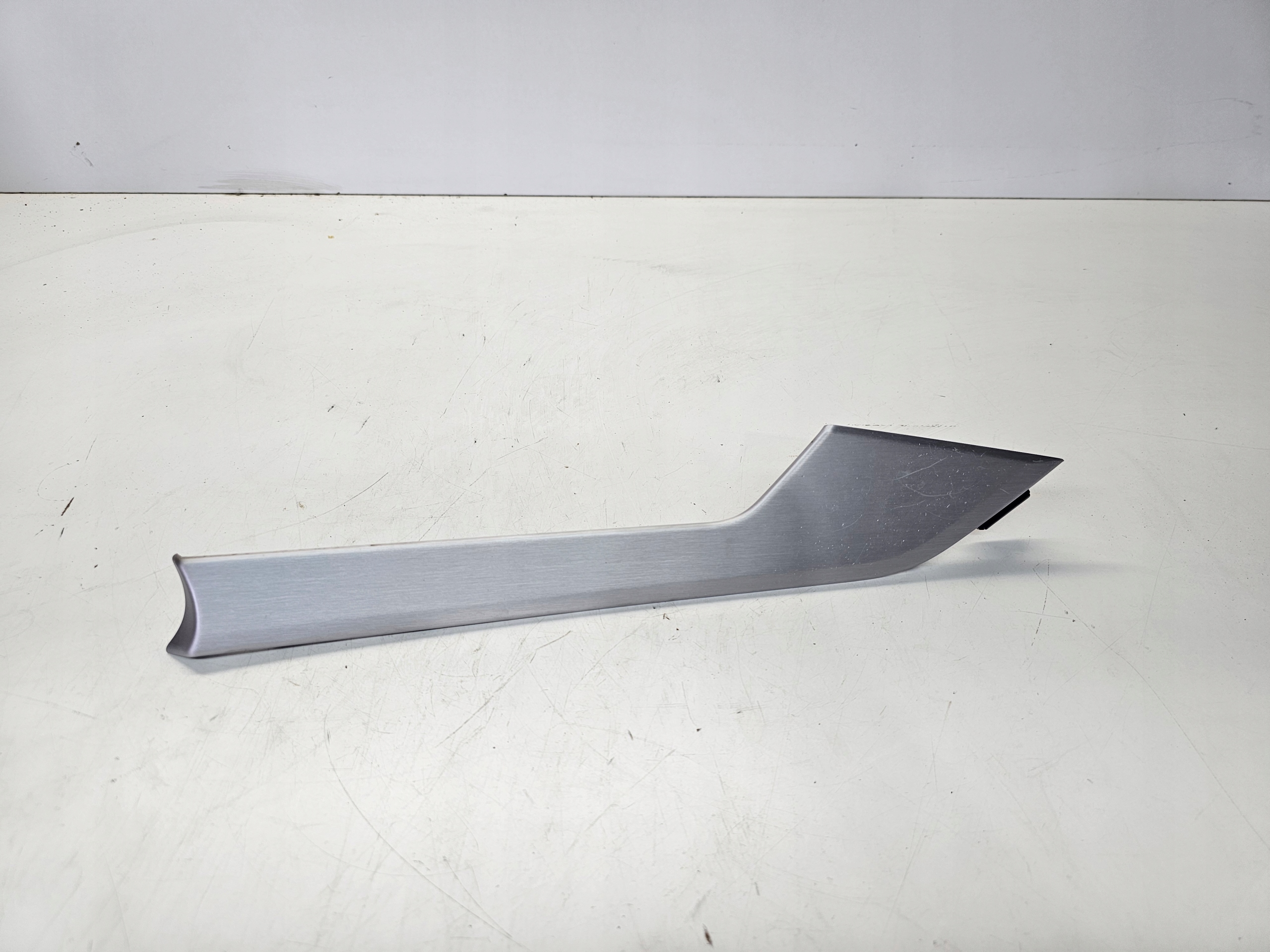 DEKOR door right front AUDI A4 B9 8W0867410