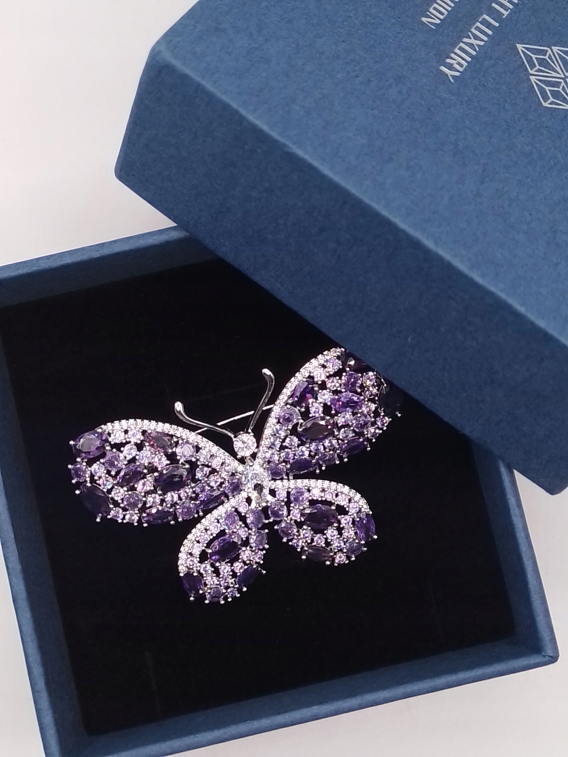 Luxusní Brož Brož S Motýlem V Fialové Boži Dárek Krabička