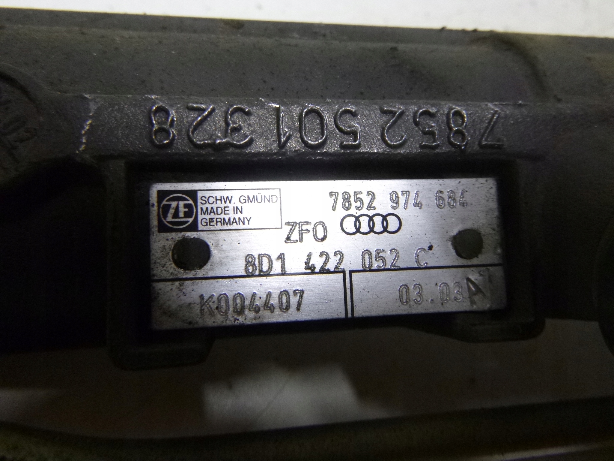Audi A4 B6 рулевая рейка 8D1422052C